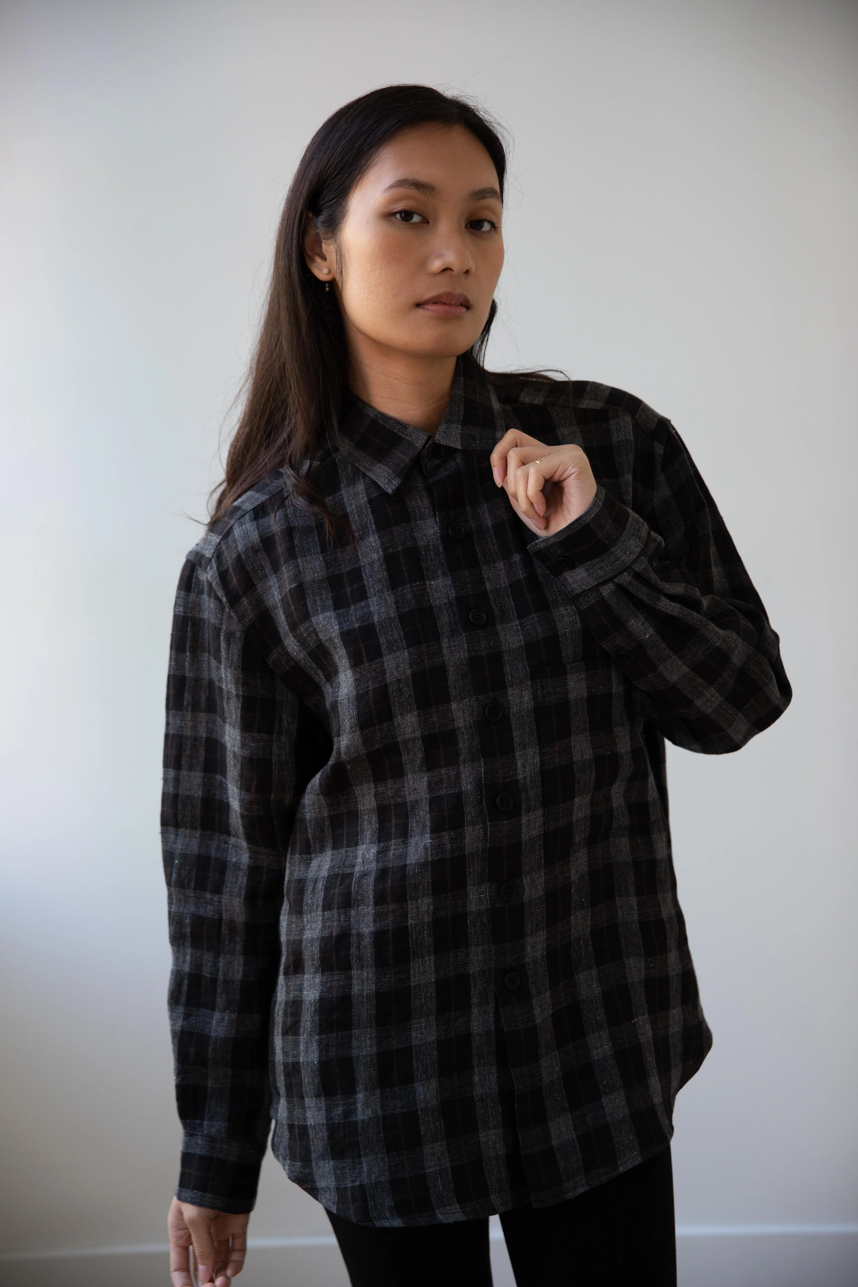 Evan Kinori | Big Shirt Two in Yarn Dyed Linen Check - Image 2