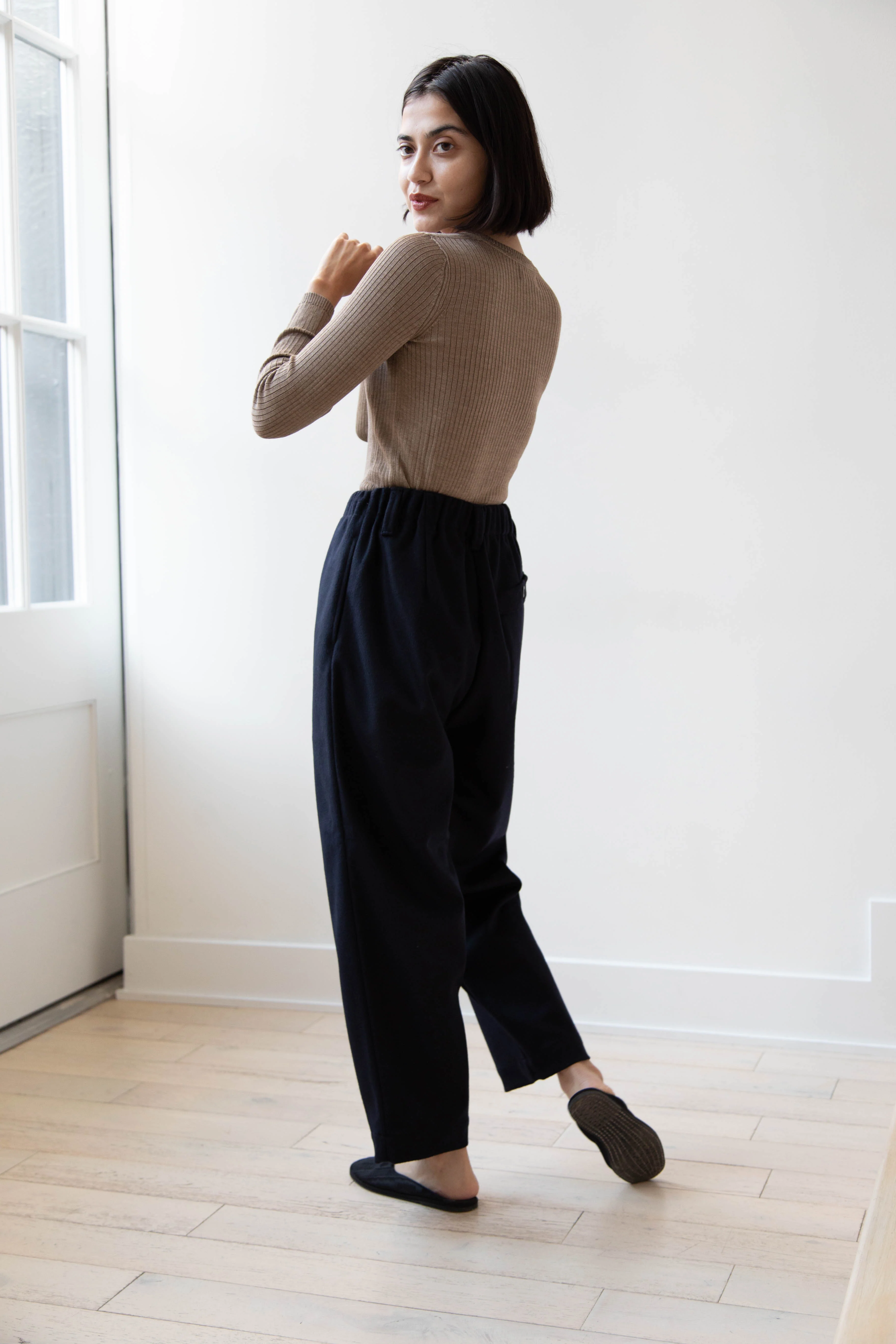 Evan Kinori | Elastic Pants in Brushed Wool/Cashmere Flannel - Image 21