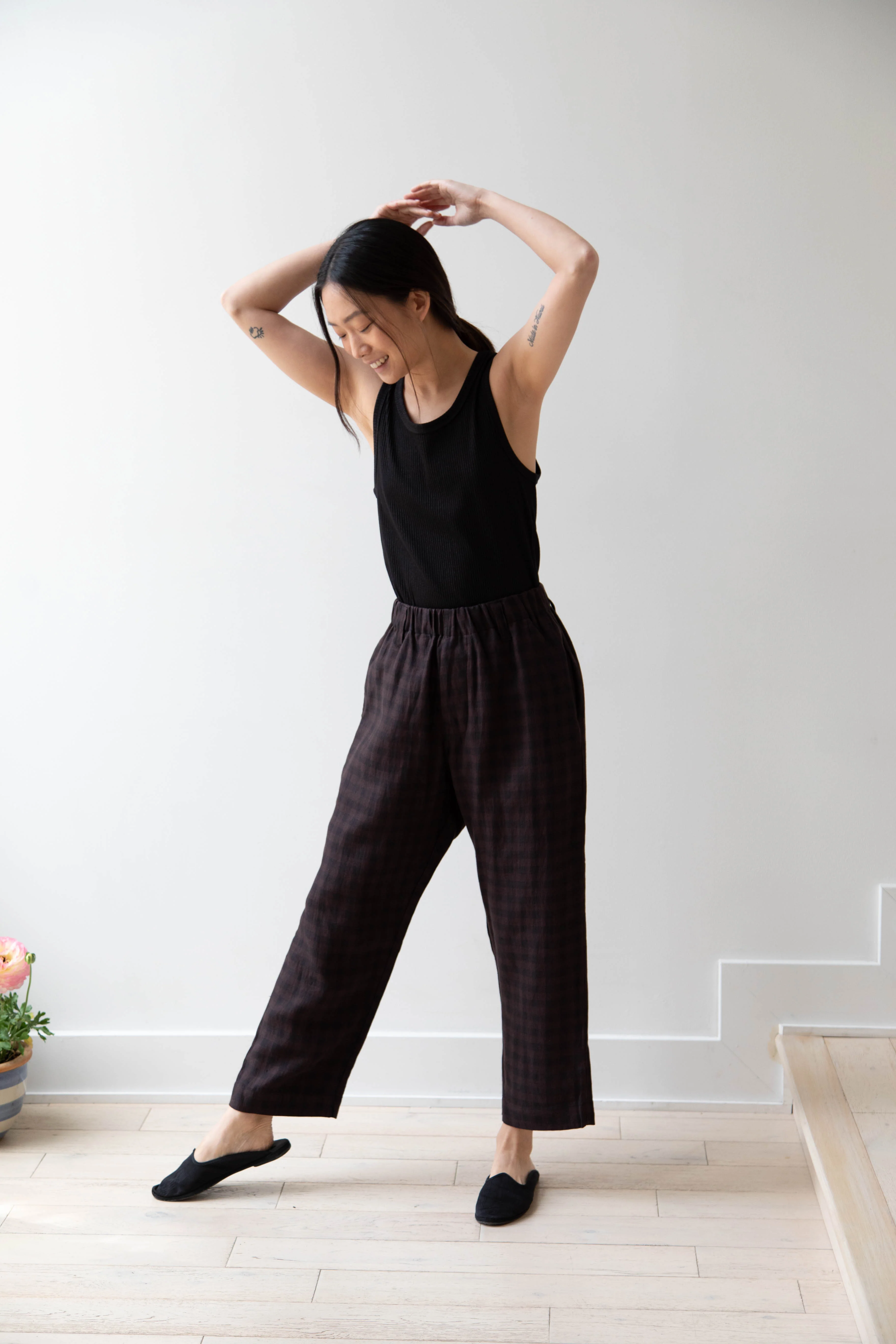 Evan Kinori Elastic Pants in Check - Image 21