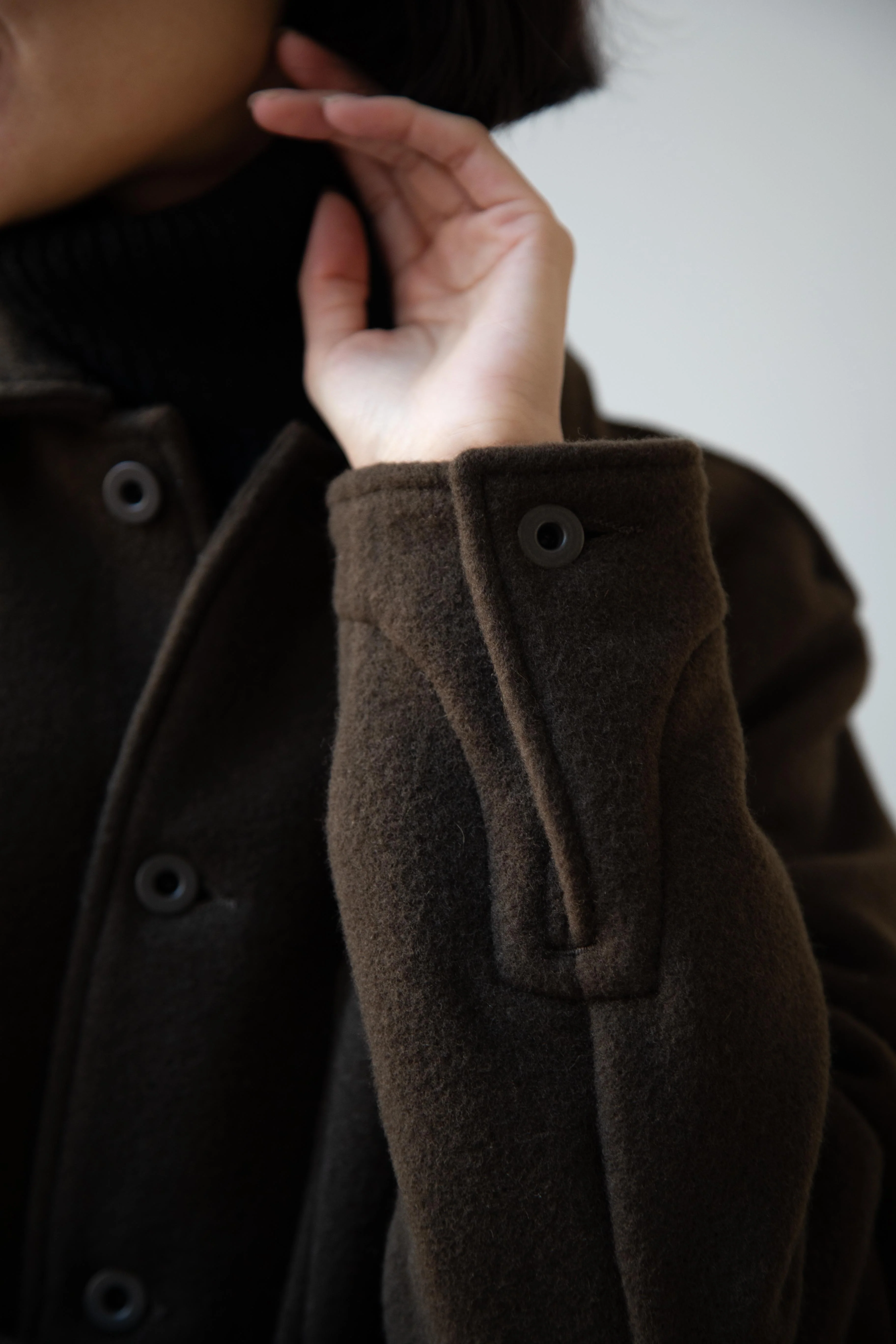 Evan Kinori | Three Pocket Jacket in Dark Olive - Image 25