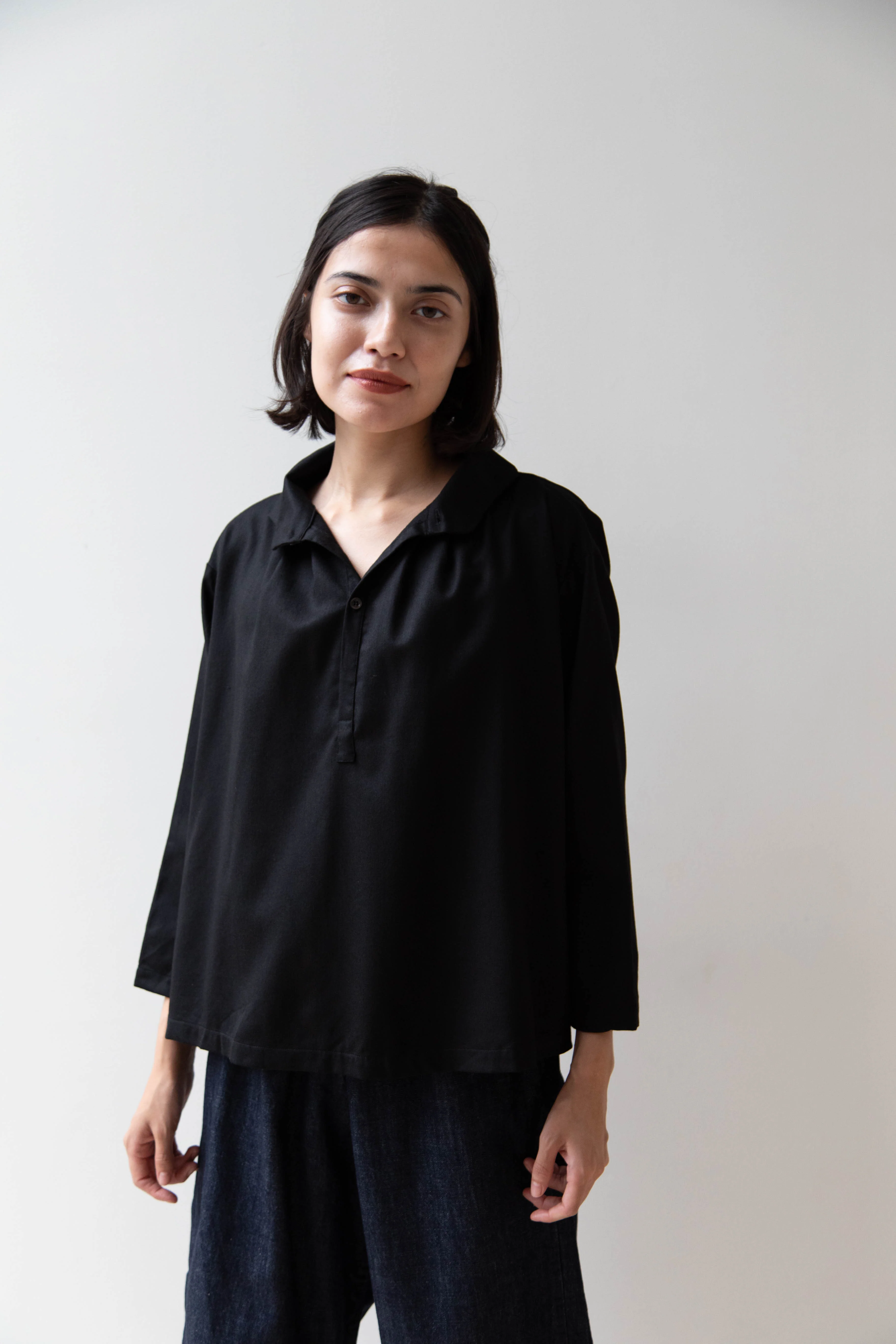 Gallego Desportes | Petite Collar Blouse in Black Wool - Image 5