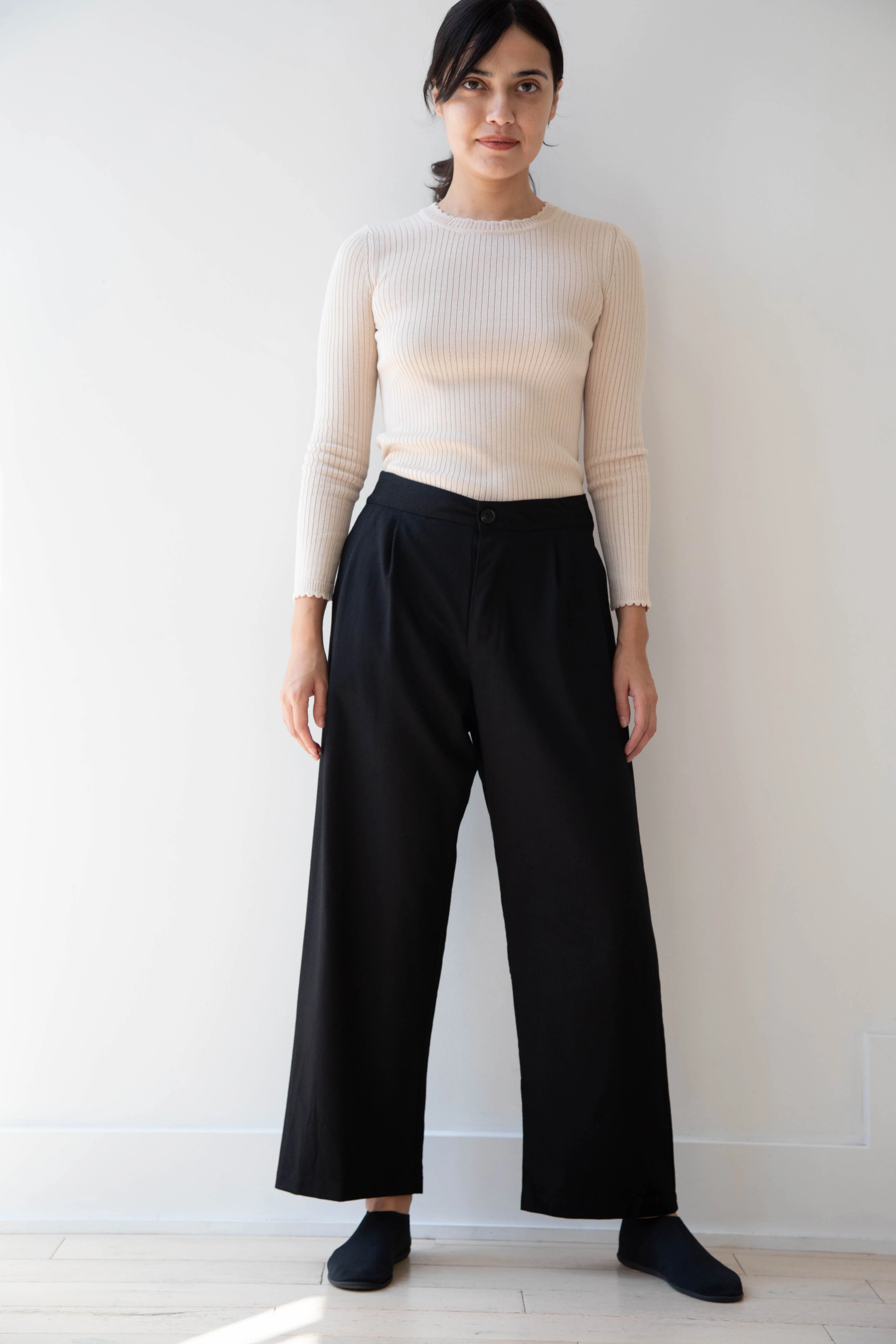 Gallego Desportes | Pleat Pants in Black Wool - Image 16