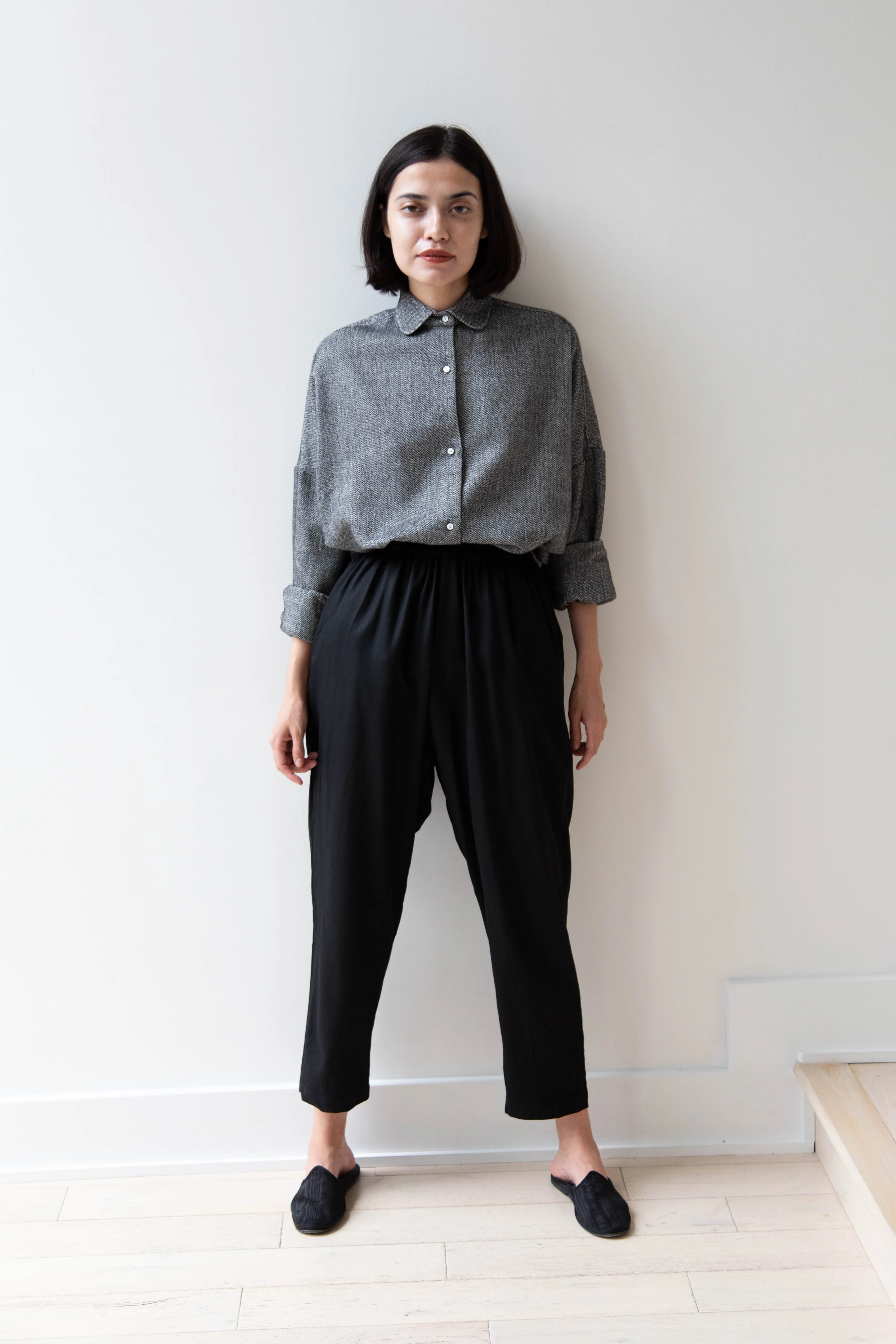 Gallego Desportes | Tapered Trouser in Black Wool - Image 7