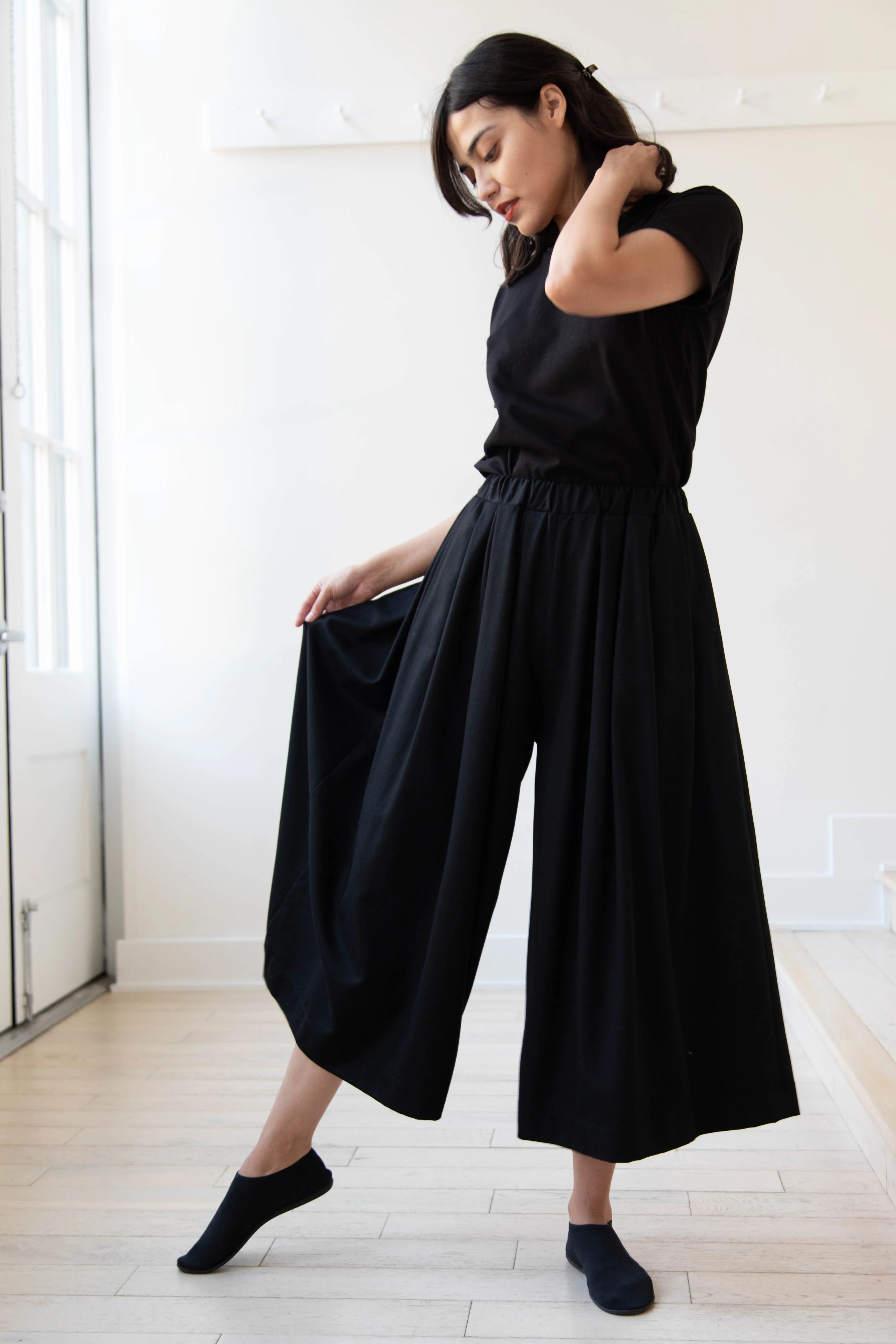 Gallego Desportes | Wool Culottes in Black - Image 3