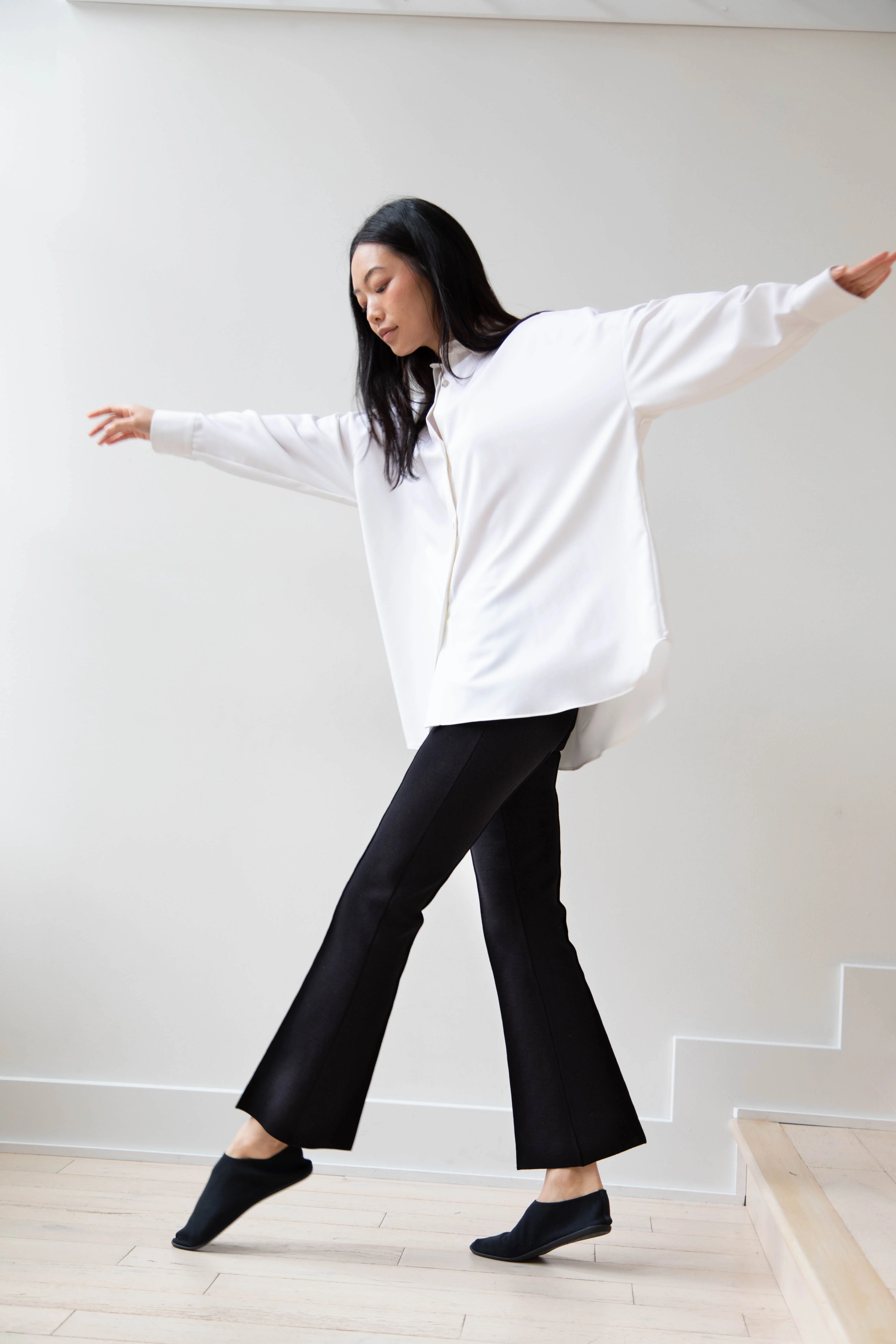 High Sport | Kick Pants in Black - Image 20