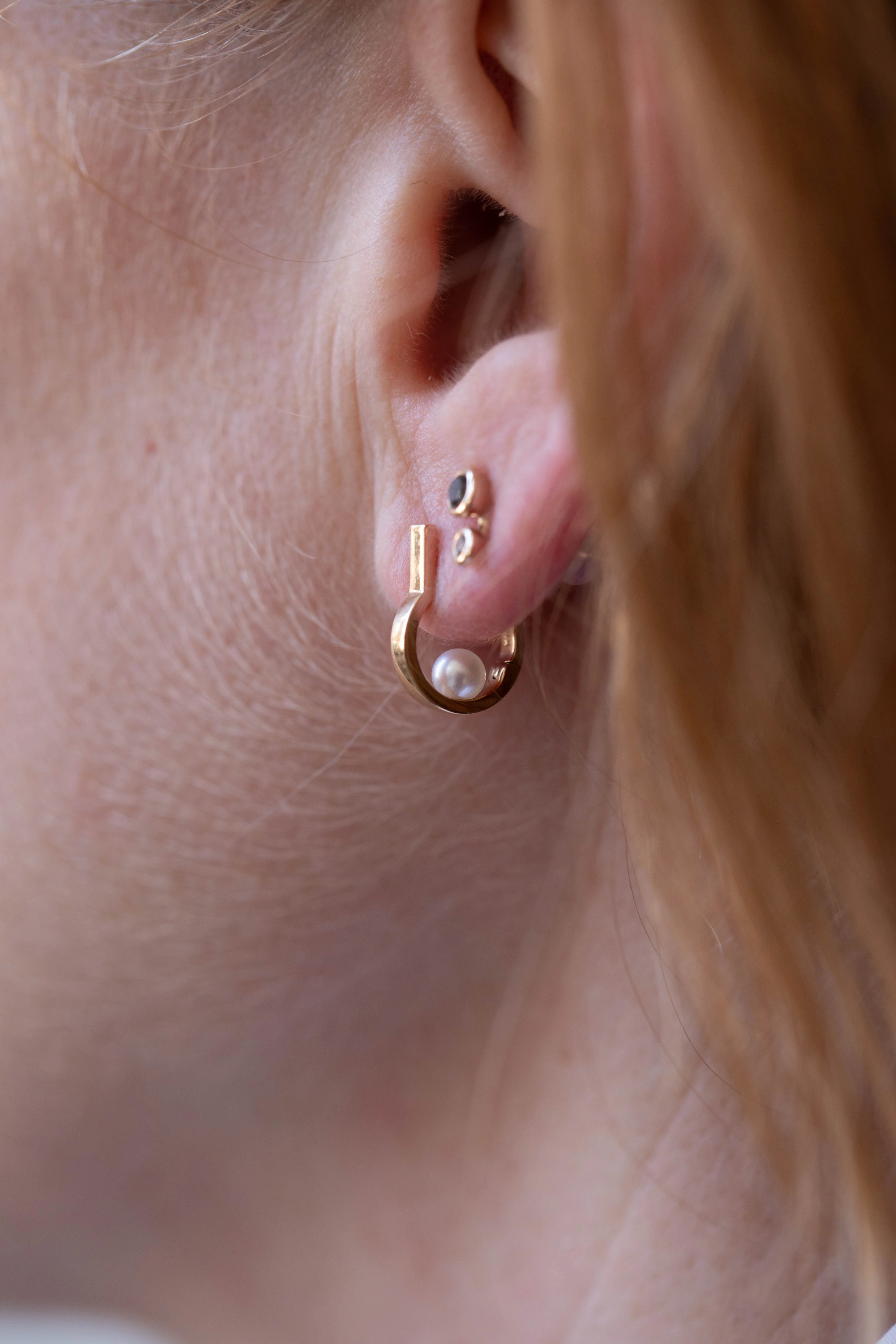 Hirotaka | Industria Mini Pearl Earrings - Image 2