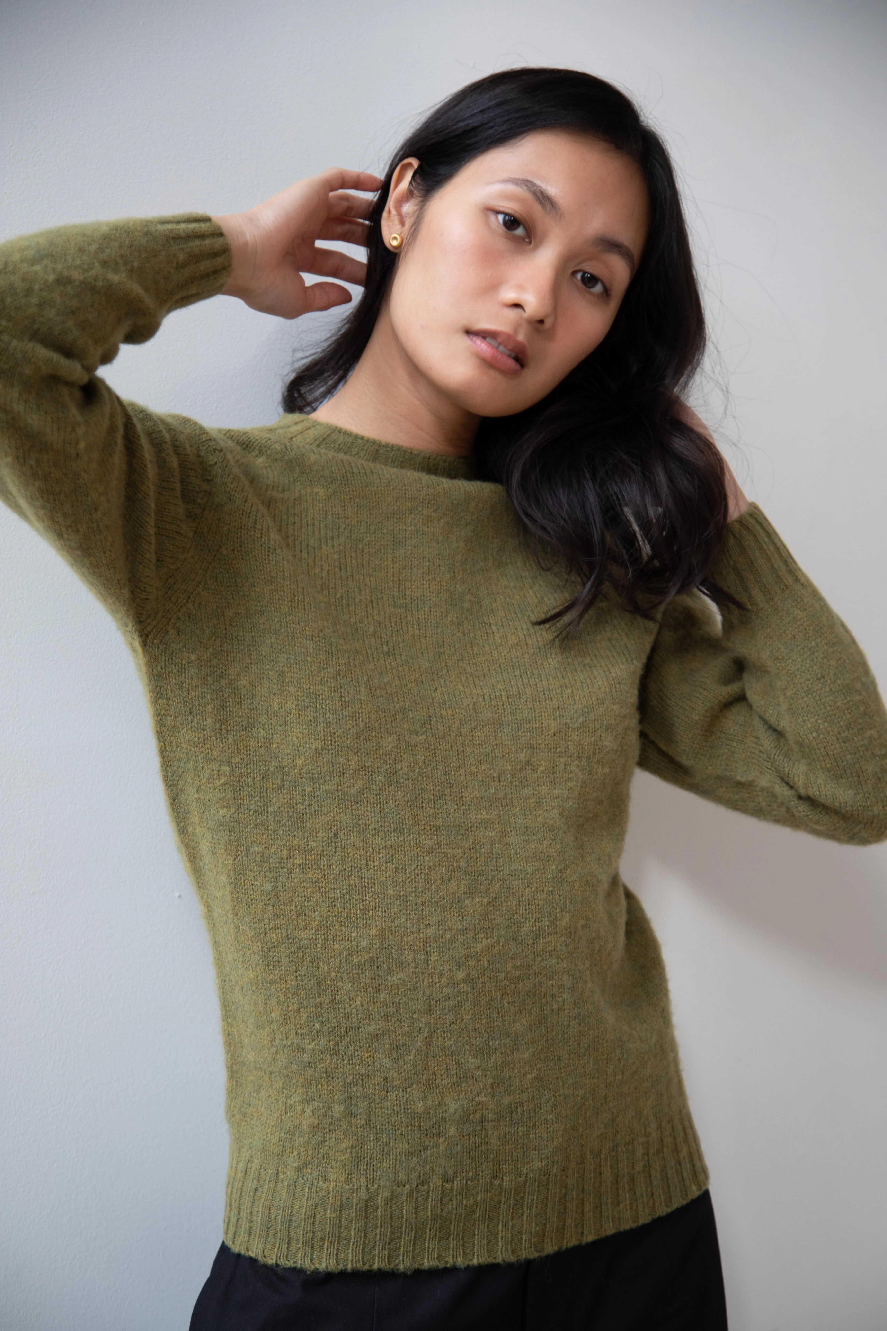 John Tulloch | Seam Free Crew Neck Saddle Shoulder in Yellow Green - Image 12