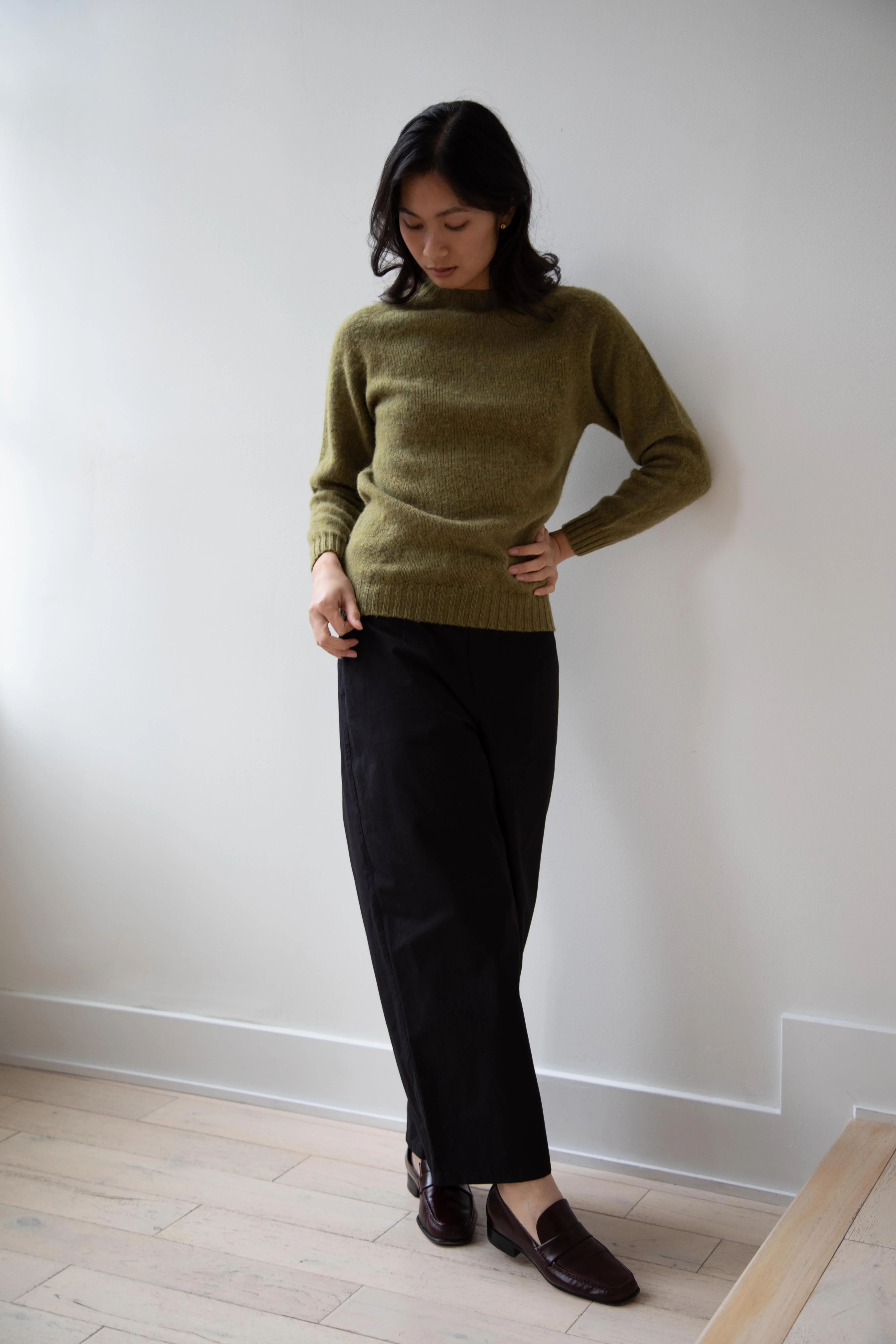 John Tulloch | Seam Free Crew Neck Saddle Shoulder in Yellow Green - Image 21