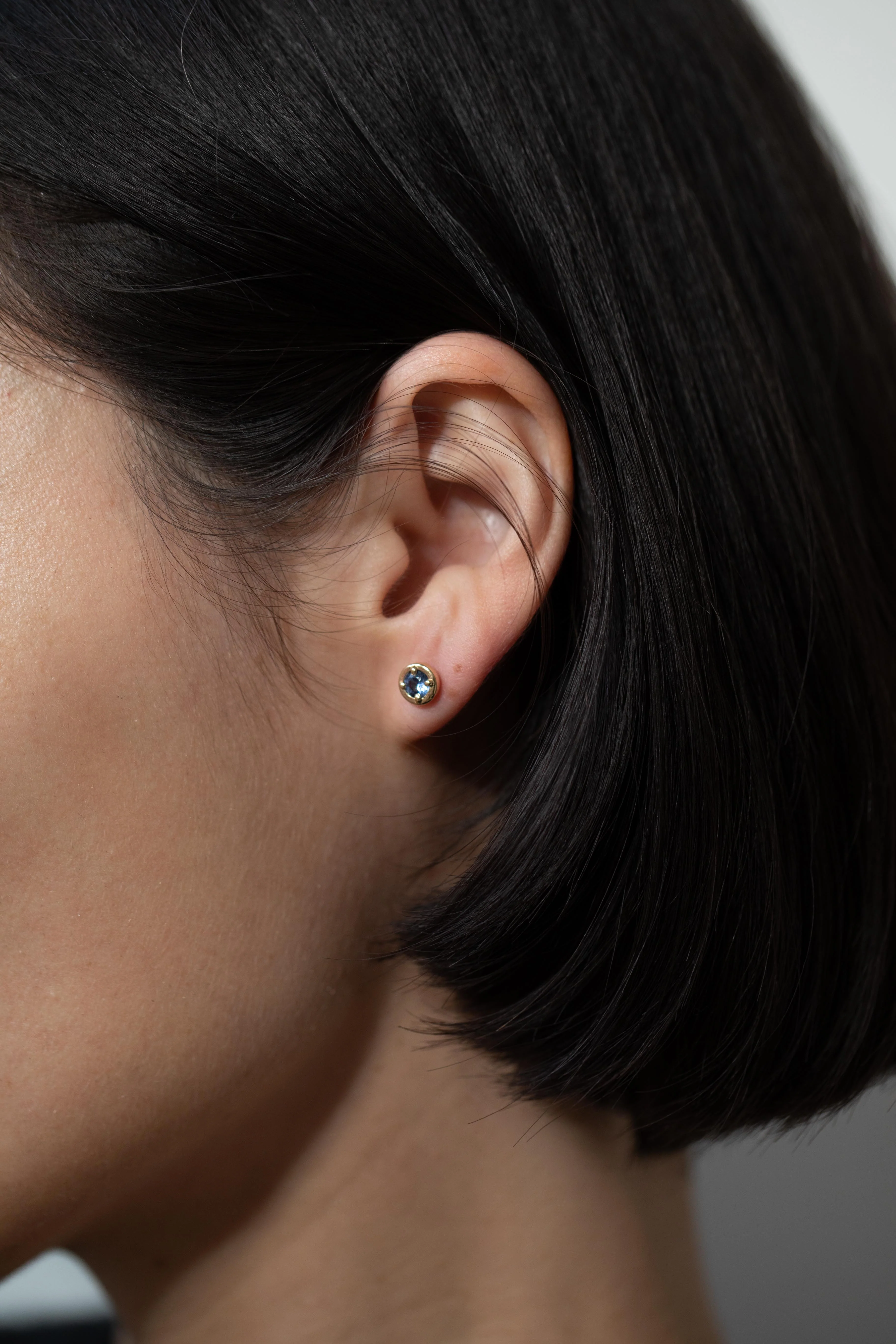 Kathryn Bentley | Light Blue Sapphire Dot Studs - Image 3