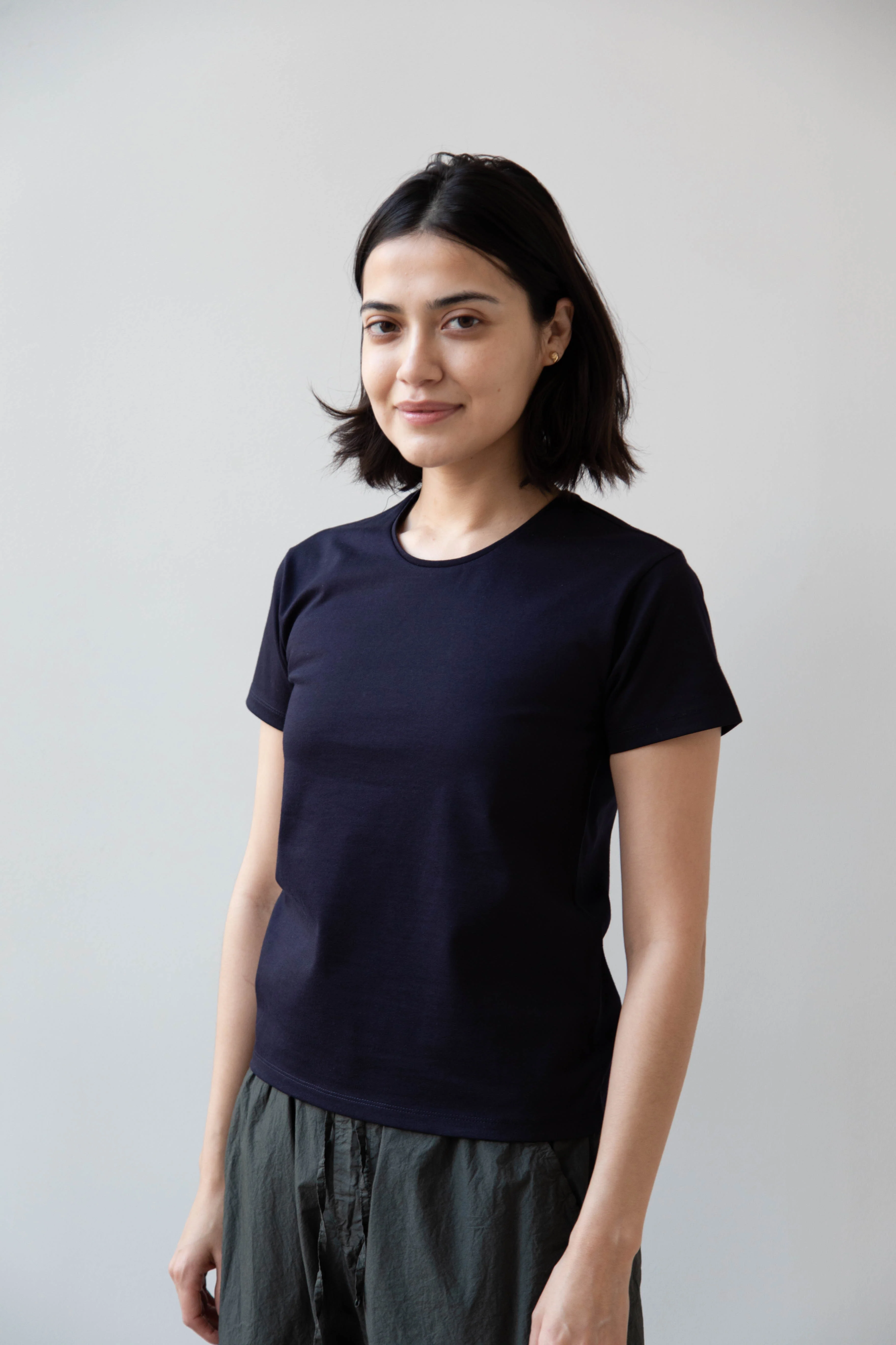 Le 17 Septembre | Round Neck T-Shirt in Navy - Image 3