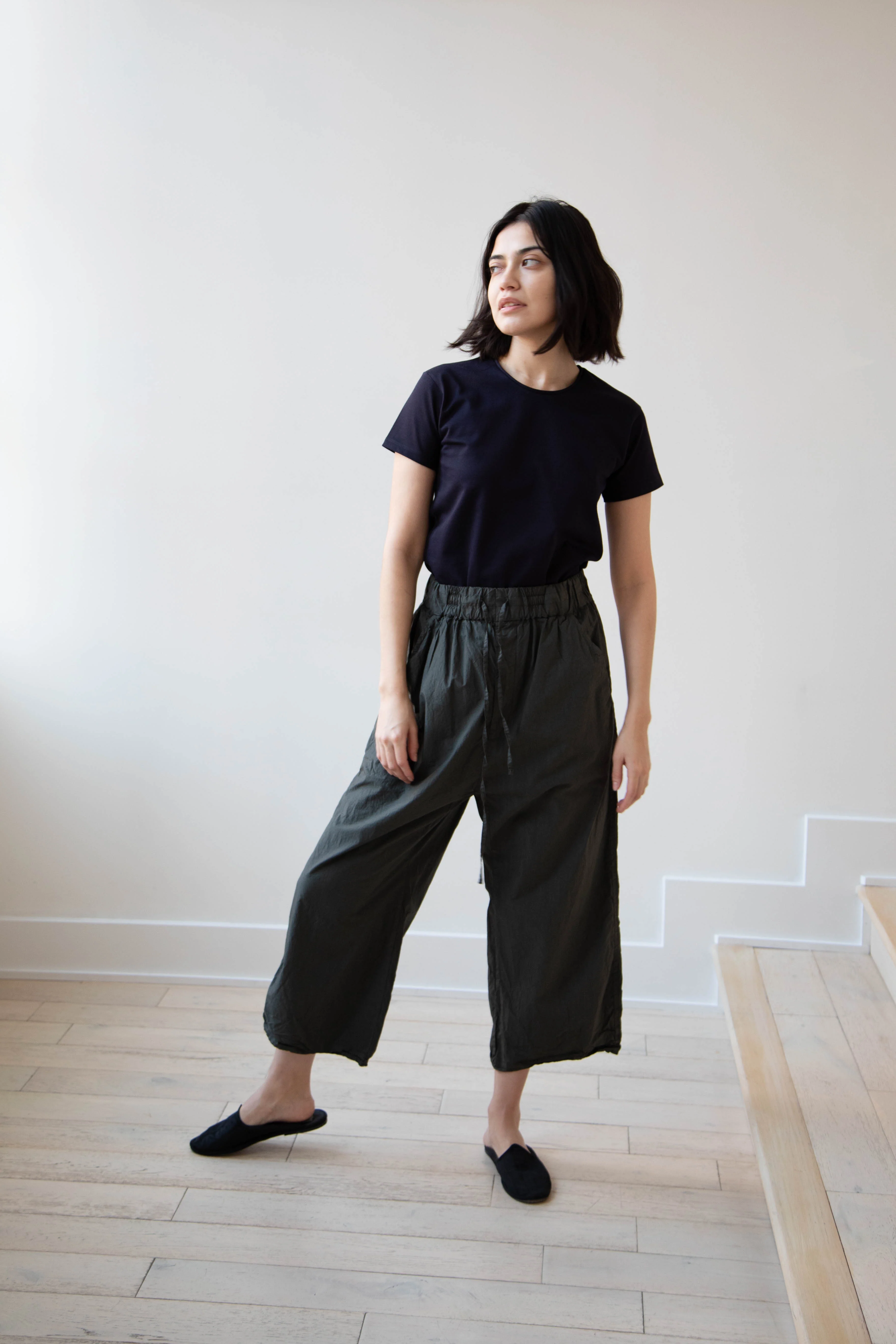 Le 17 Septembre | Round Neck T-Shirt in Navy - Image 7