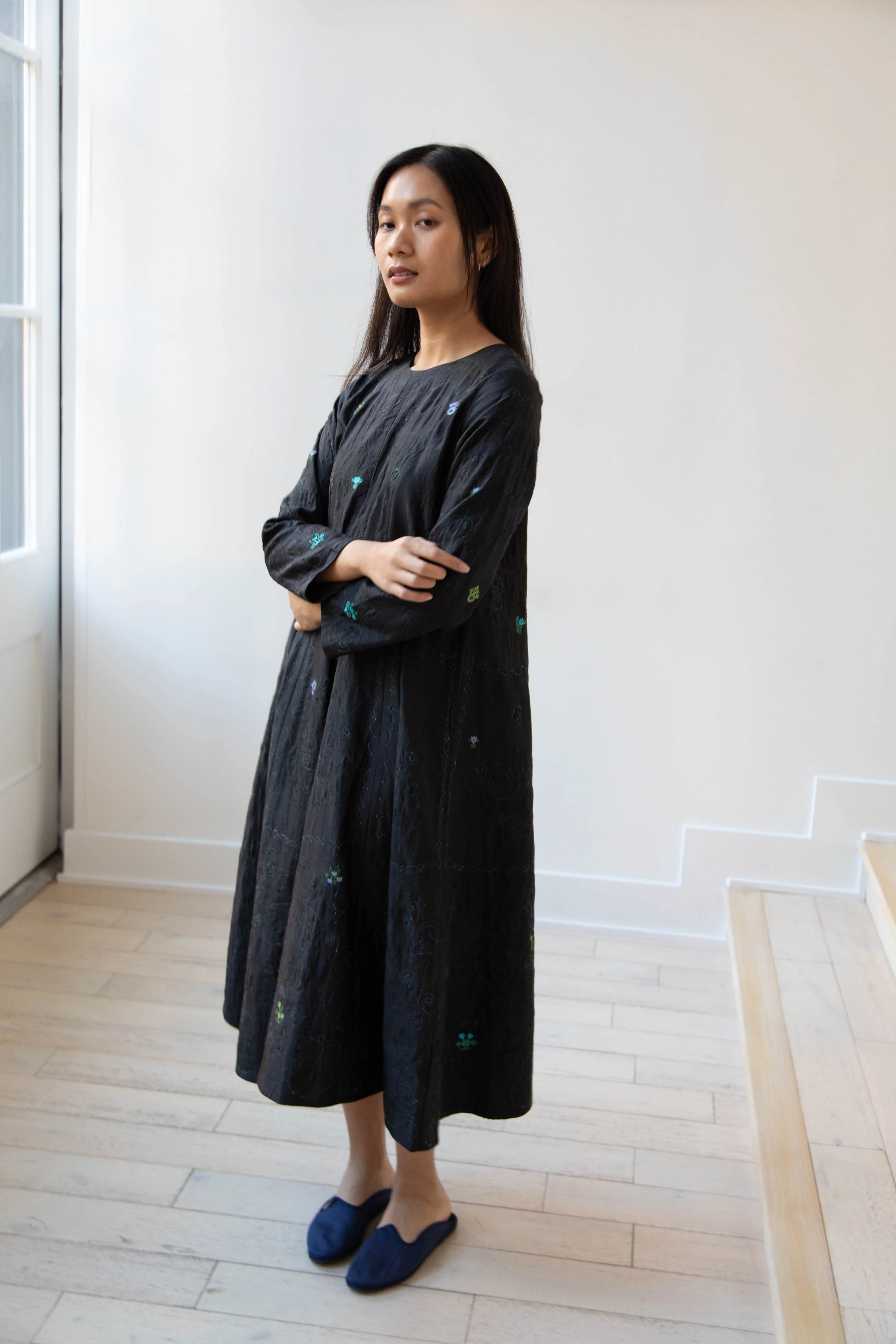 Maku | Aurora Dress in Embroidered Silk - Image 11