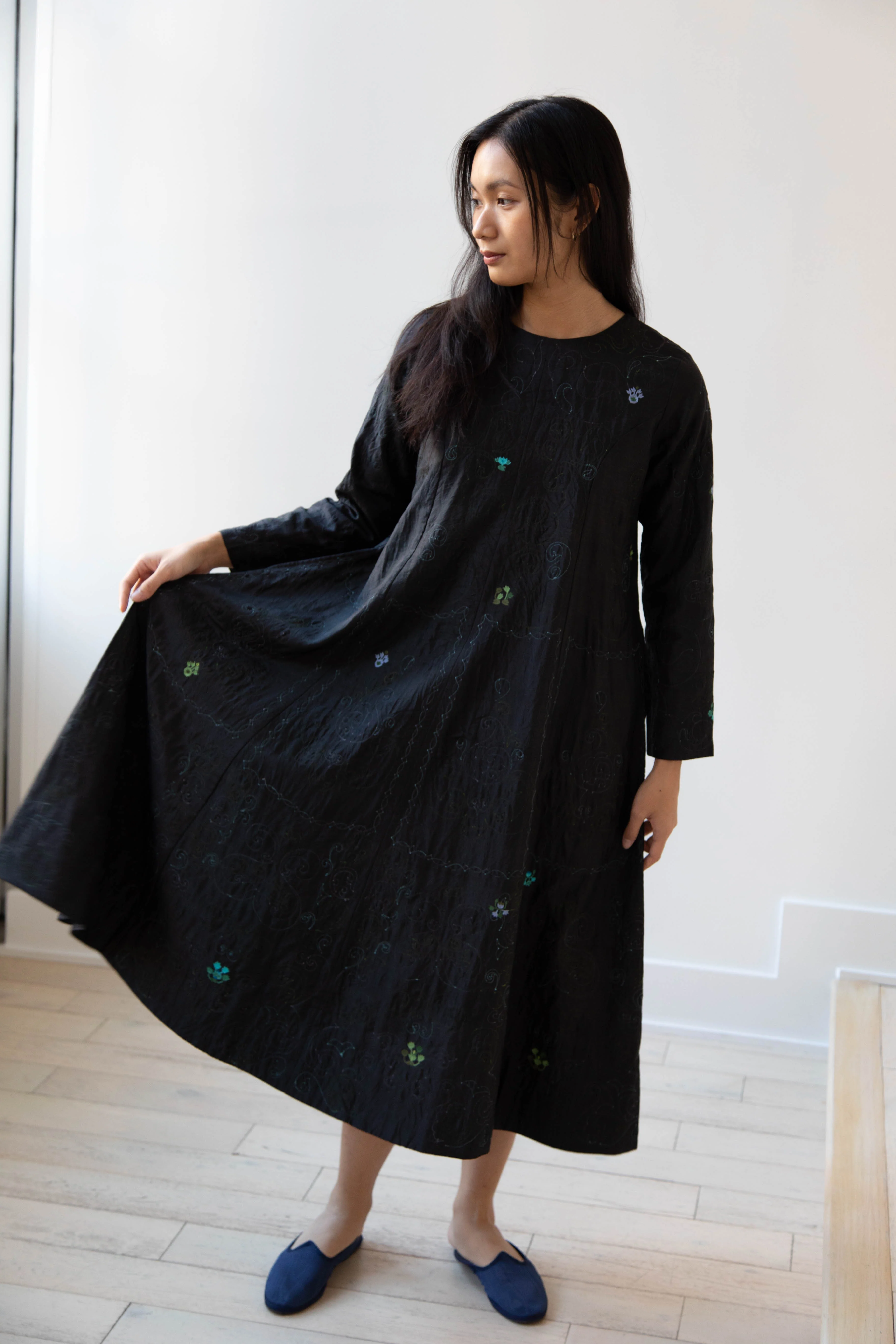 Maku | Aurora Dress in Embroidered Silk - Image 18