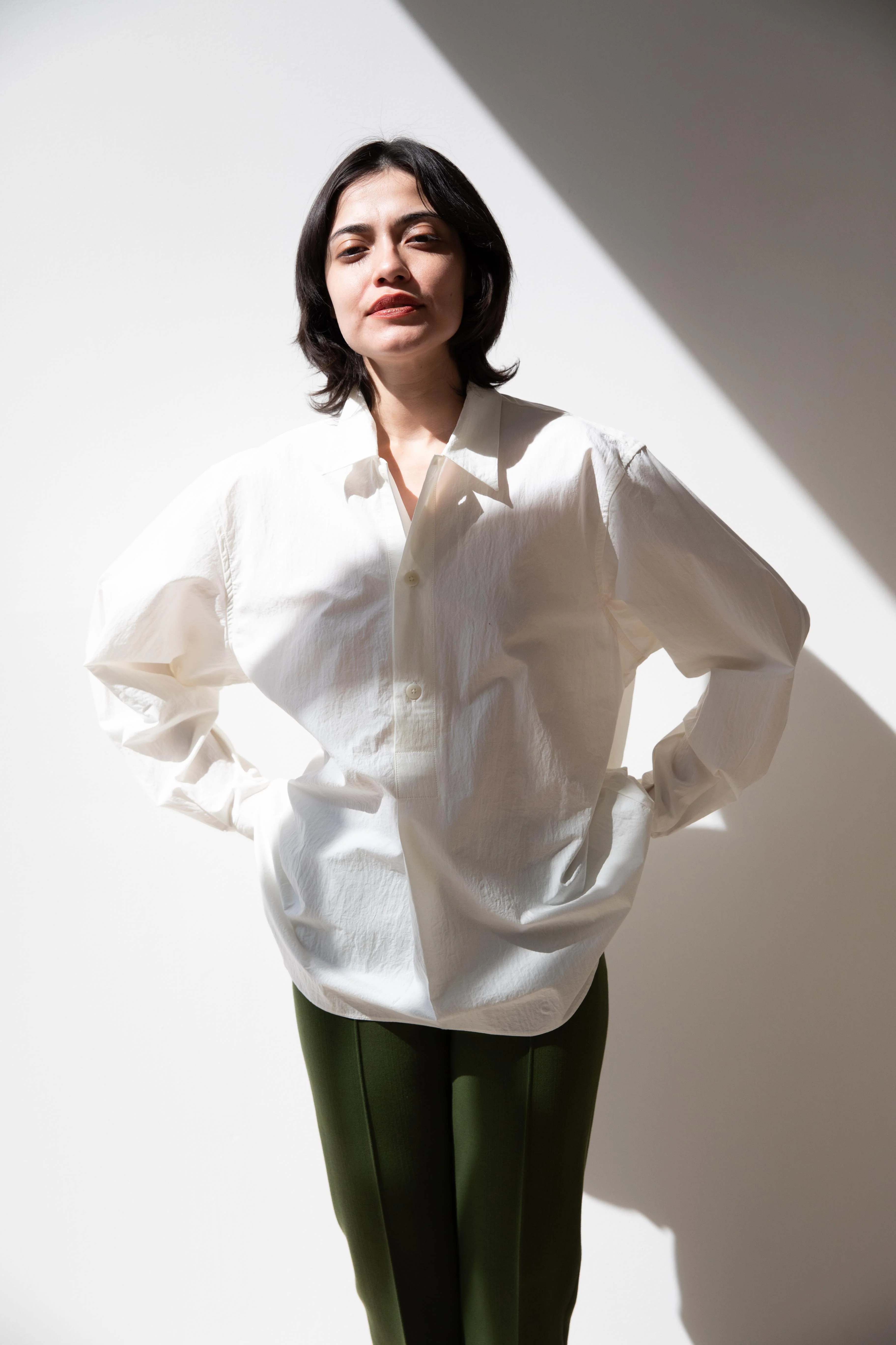 MAN-TLE | Pullover Shirt in White - Image 6