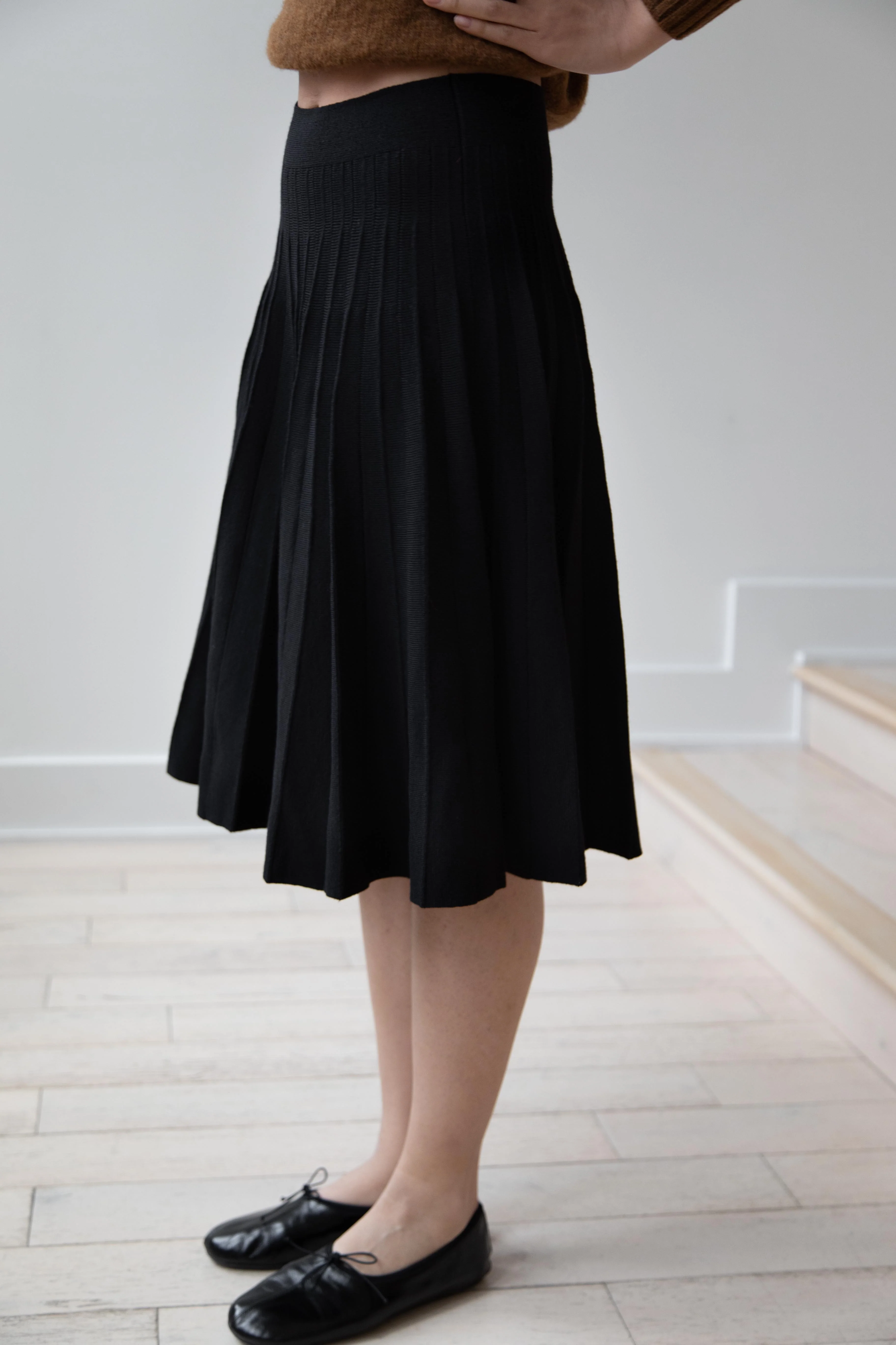 Margaret Howell | Pleated Knit Merino Skirt in Black - Image 14