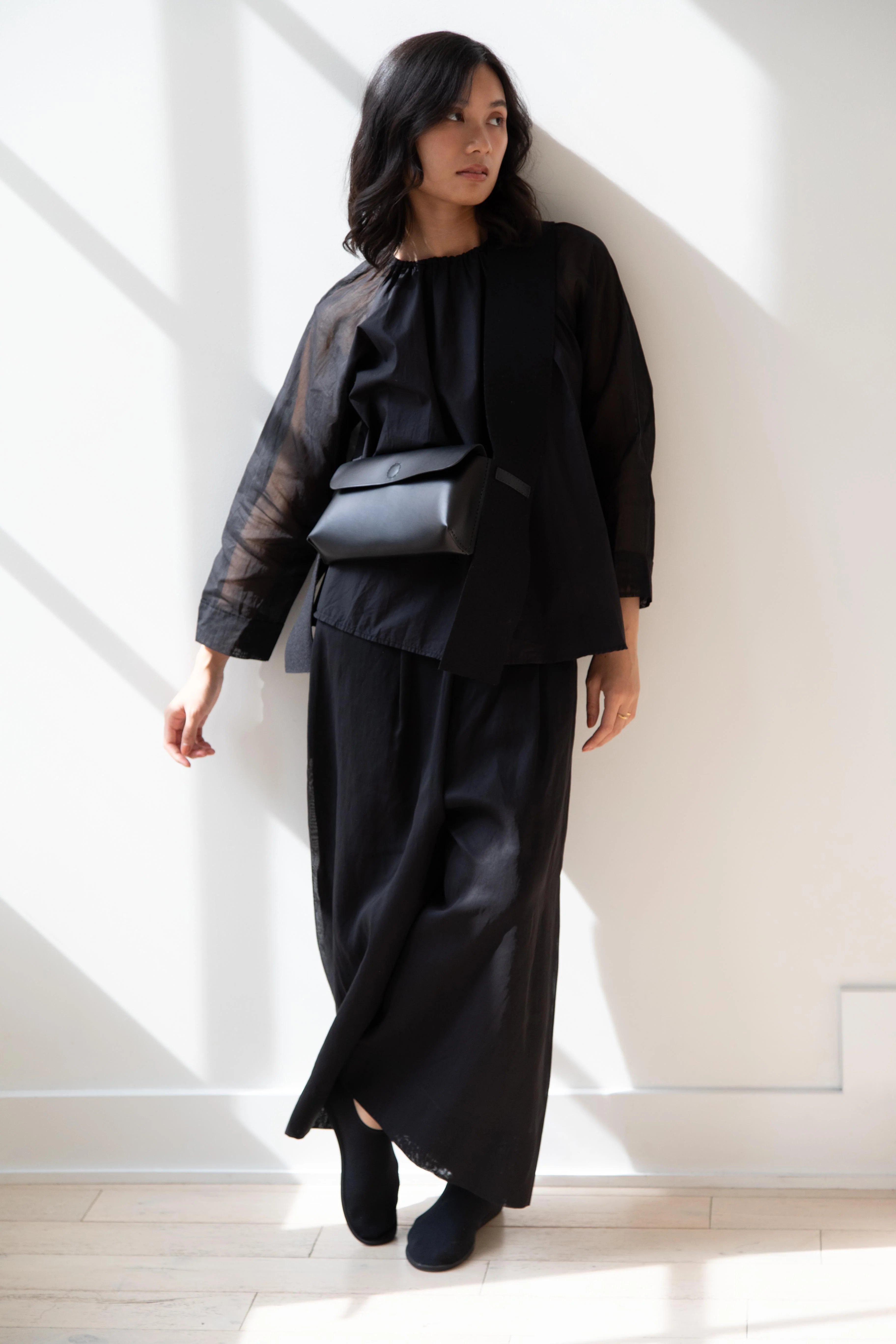 Melete | Above Bag in Black - Image 16