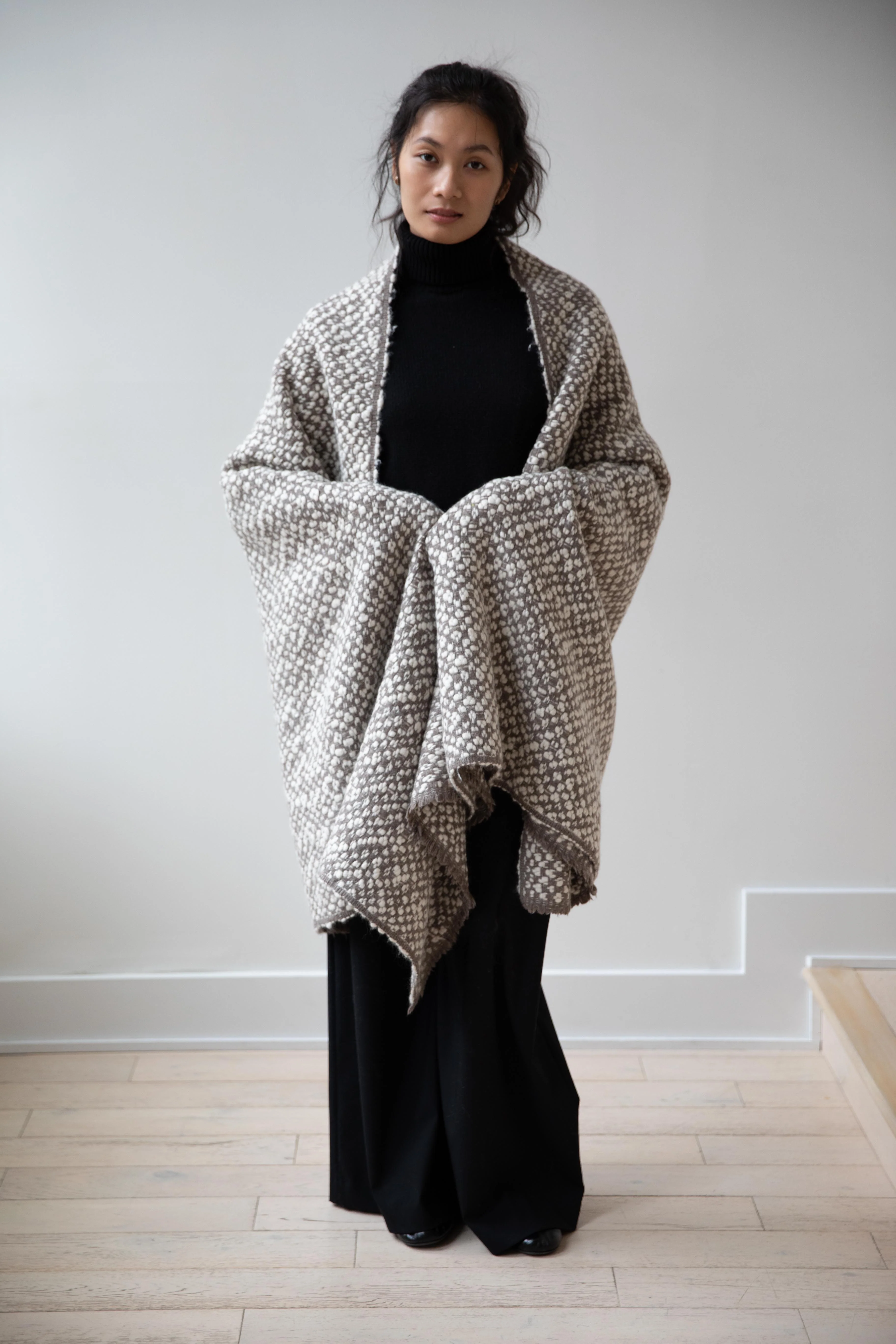 Norlha | Handspun Pebble Throw in Natural Yak Grey & White - Image 11