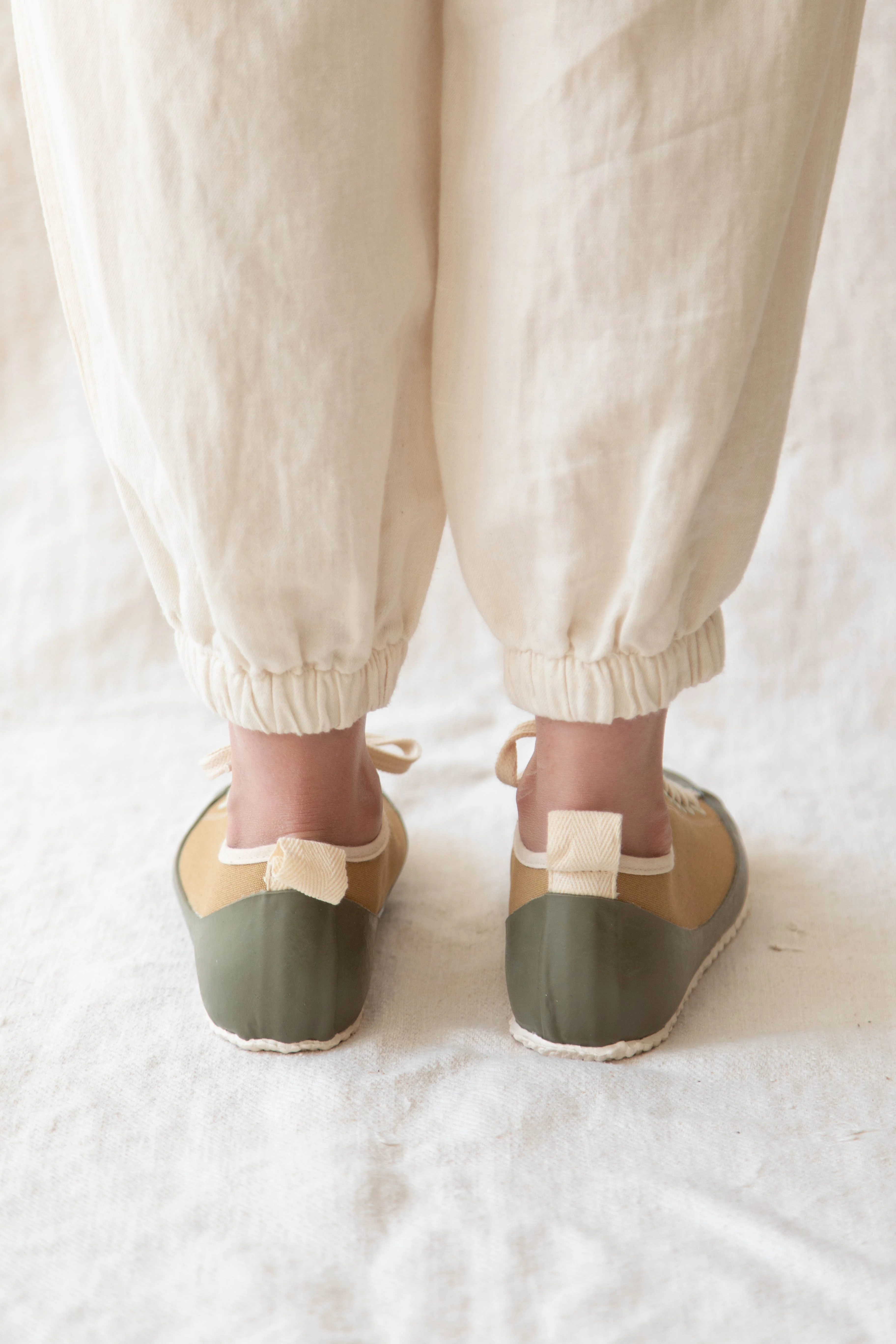 North Sea Marine Deck Shoe in Khaki & Olive - Image 3