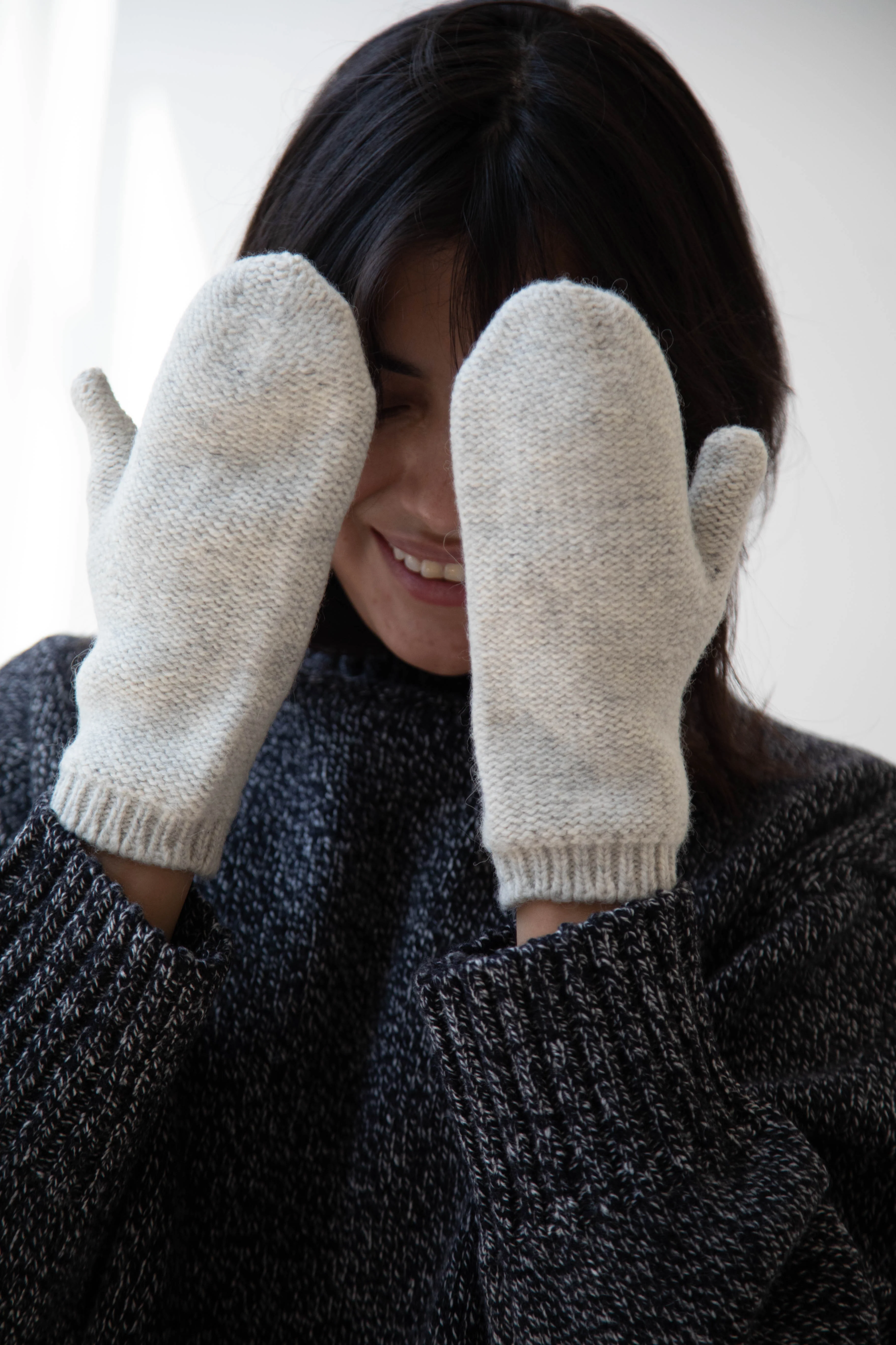 Nothing Written | Alpaca Knit Mittens in Ash Grey - Image 6
