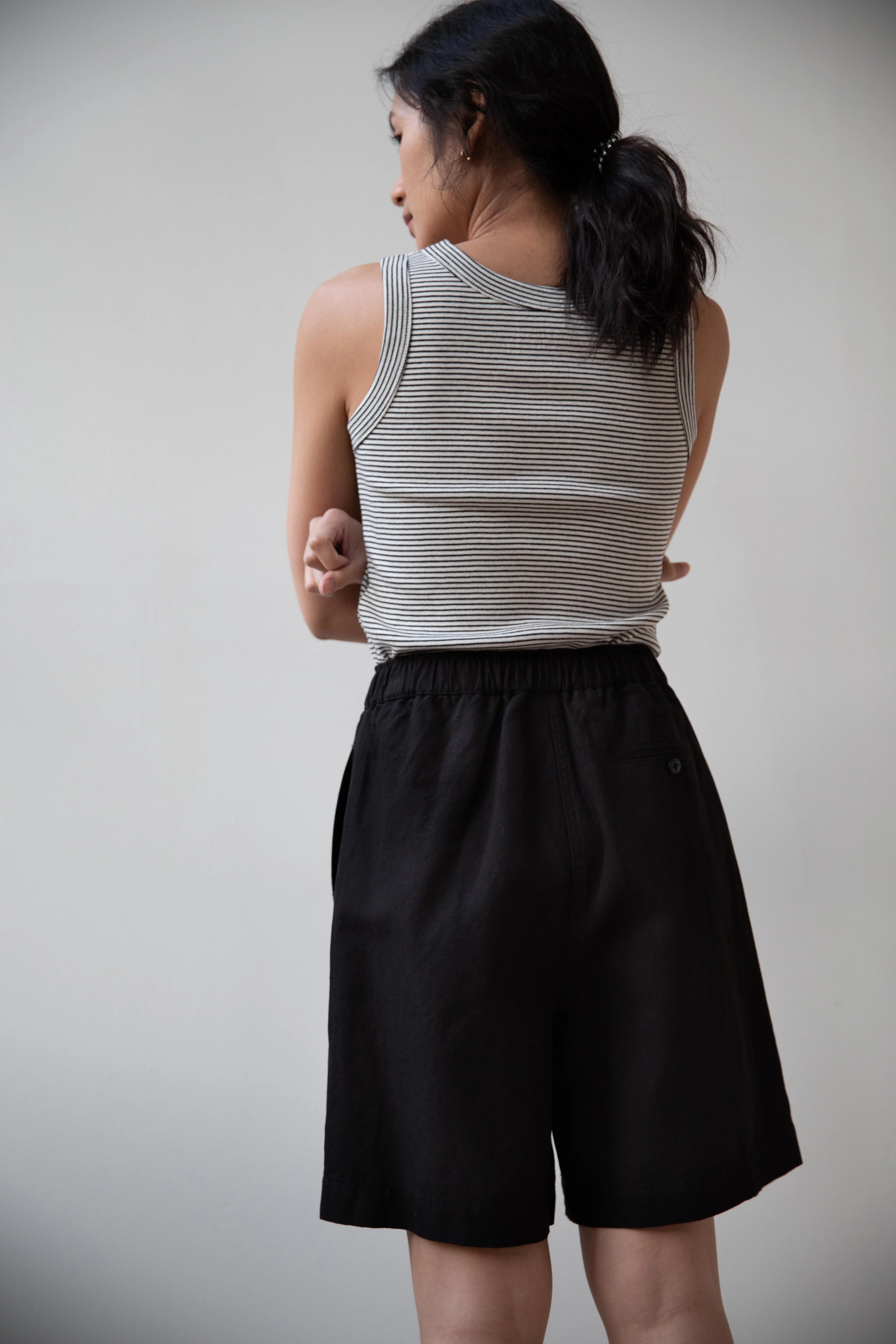 Nothing Written | Cotton Linen Shorts in Black - Image 9
