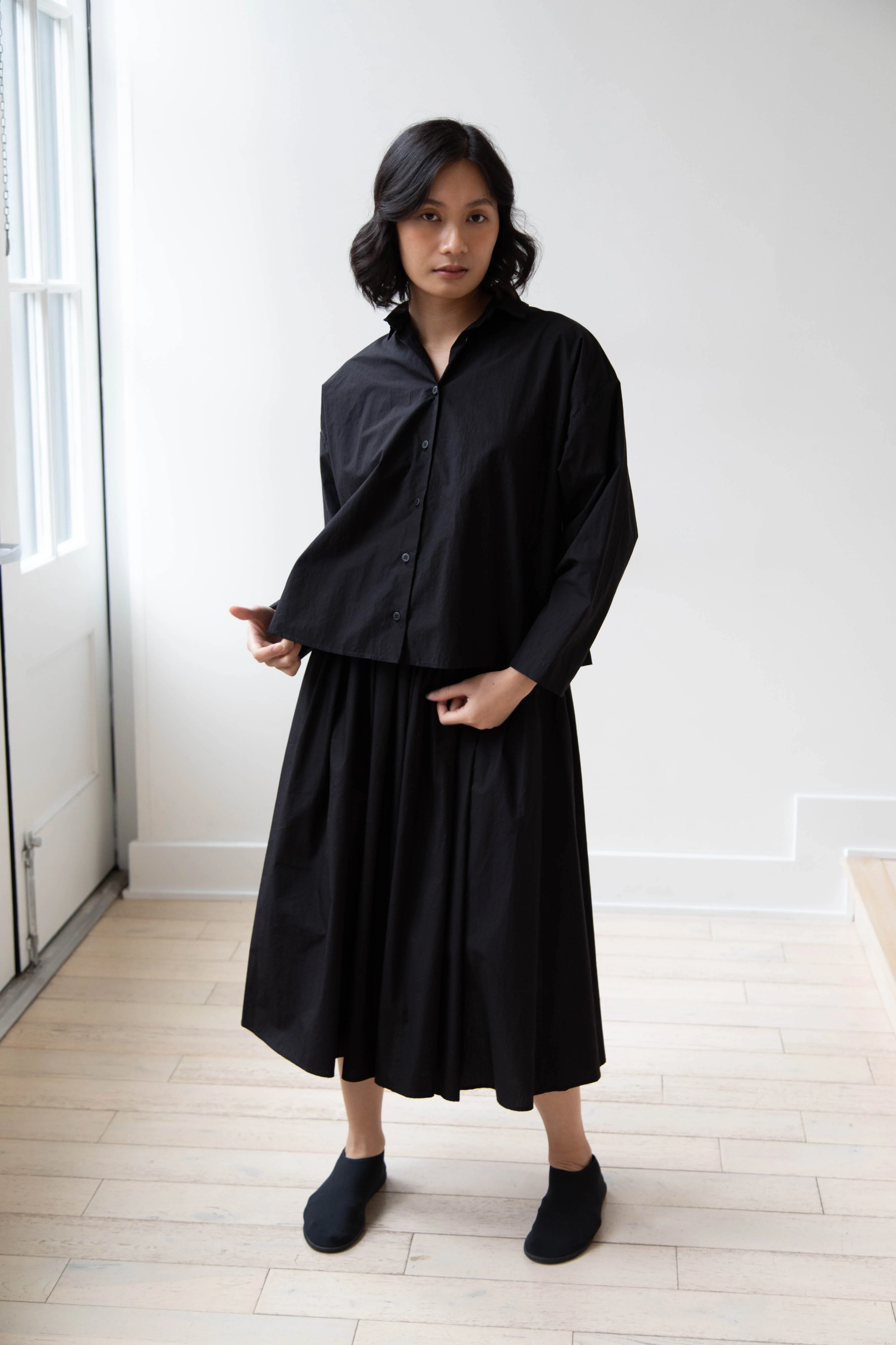 Nothing Written | Serto Gathered Skirt in Black - Image 16
