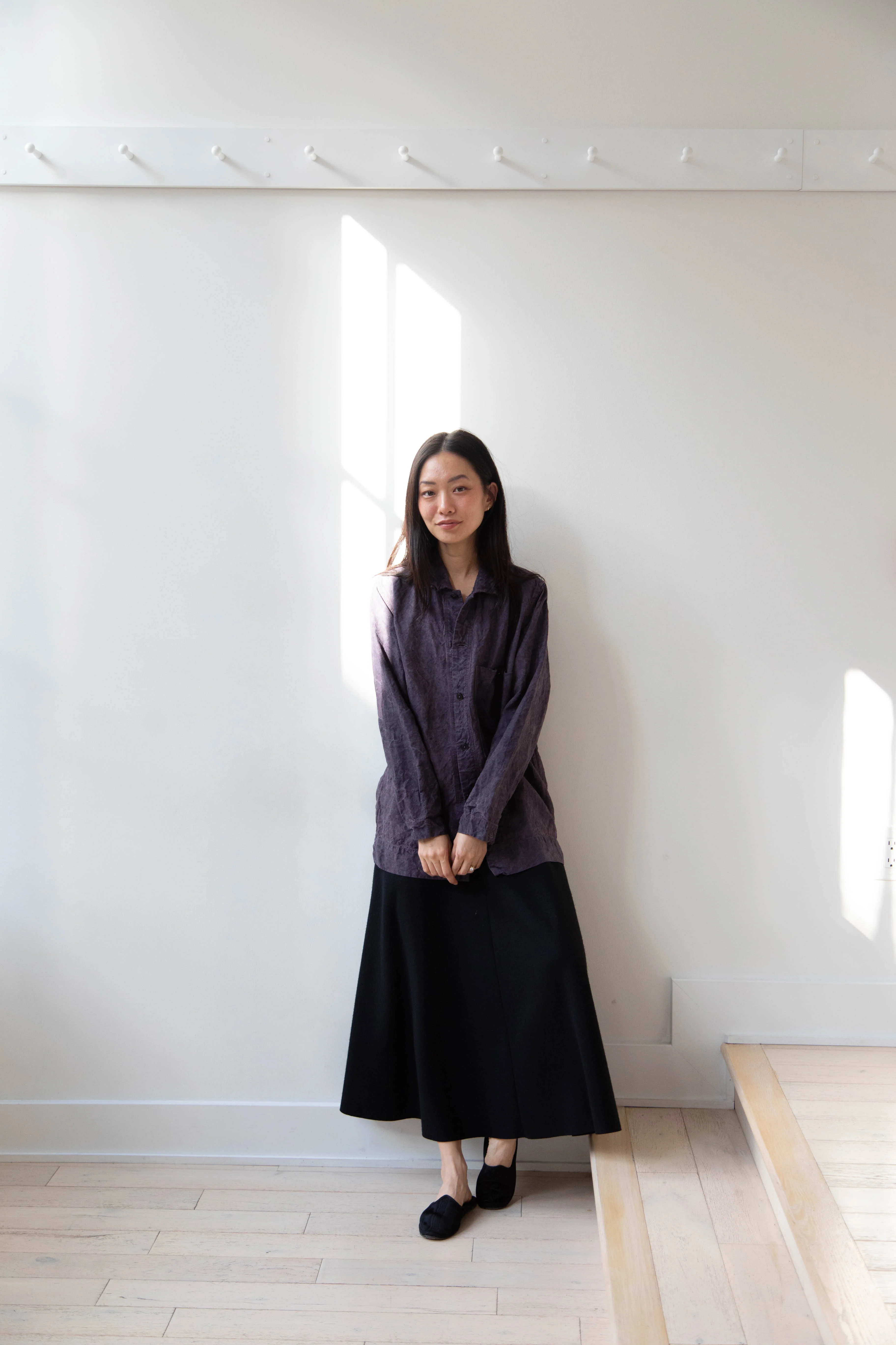 Oliver Church | Overshirt in Anthracite Antique French Linen - Image 32
