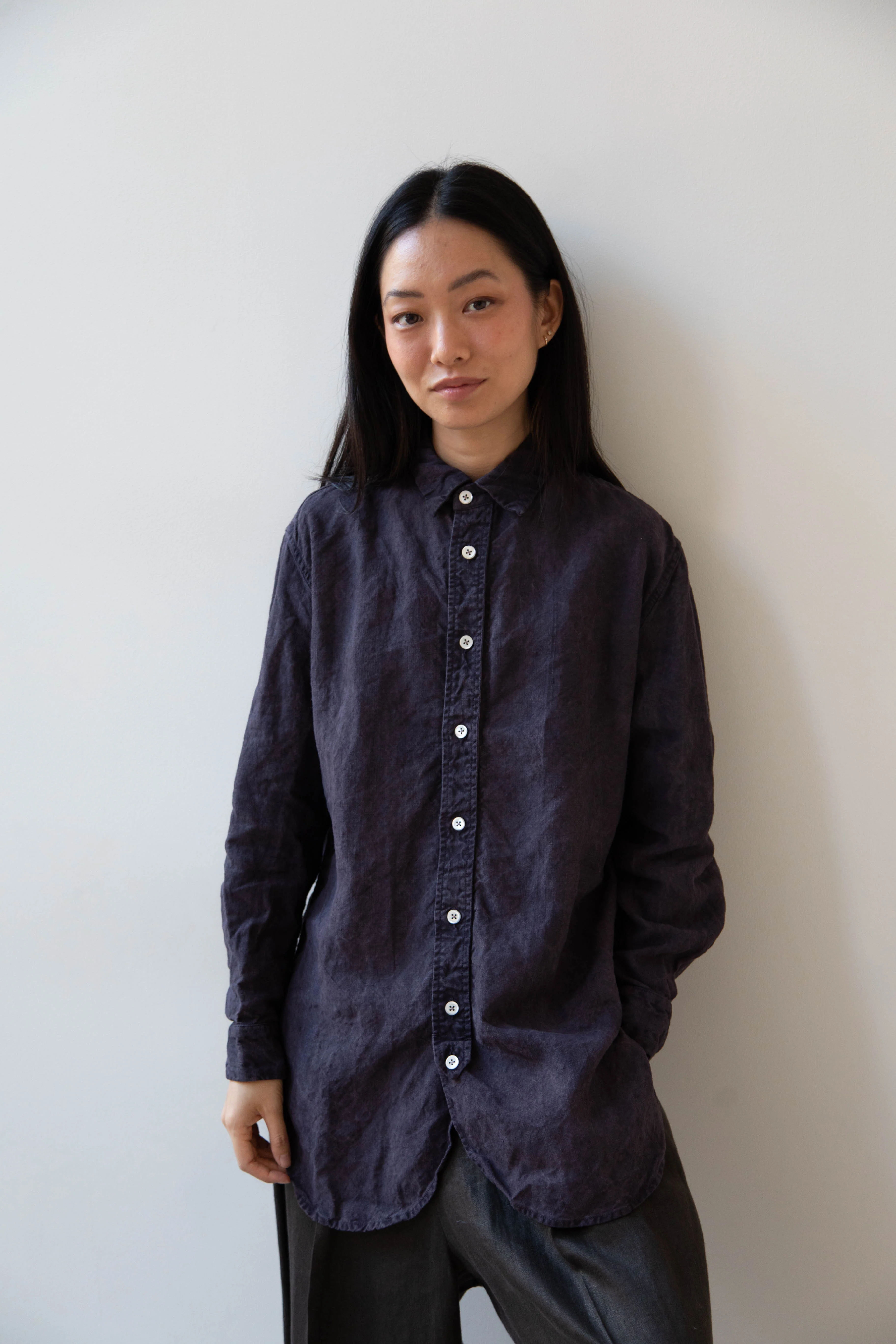 Oliver Church | Scallop Shirt in Anthracite Antique Linen - Image 34