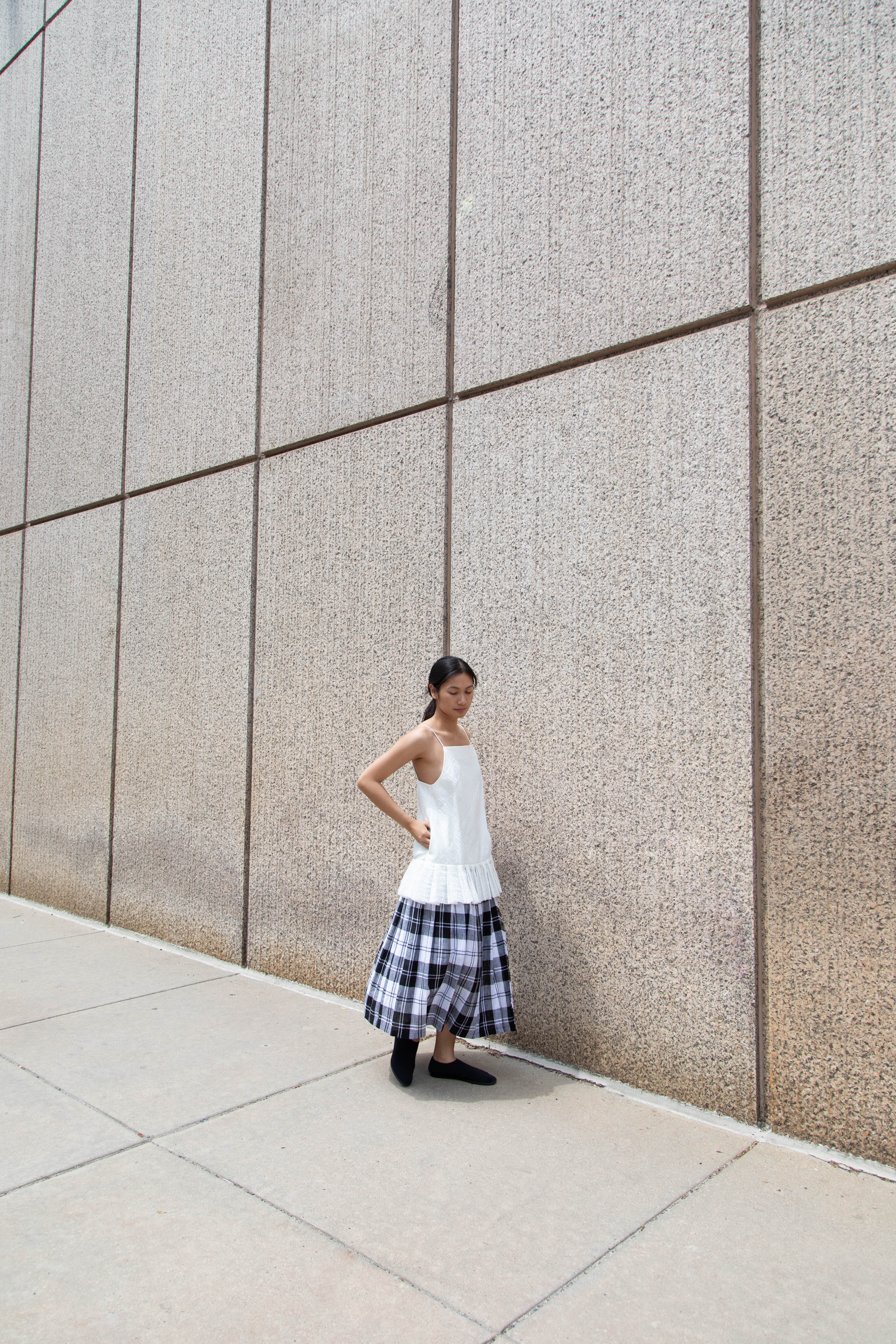 O'Neil of Dublin | Linen Pleated Skirt in Black Check - Image 42