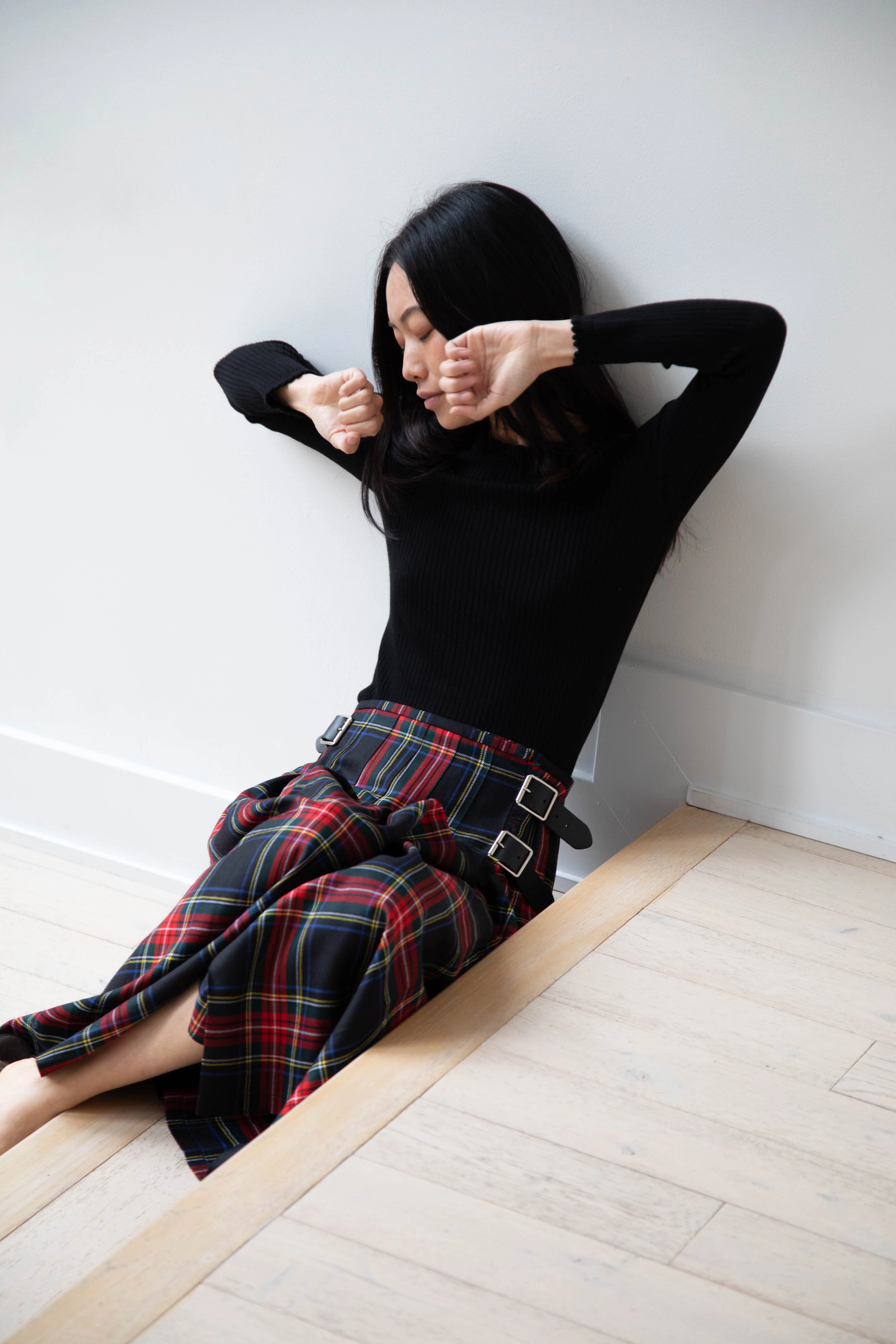 O'Neil of Dublin | Pleated Skirt in Red & Black Check - Image 32