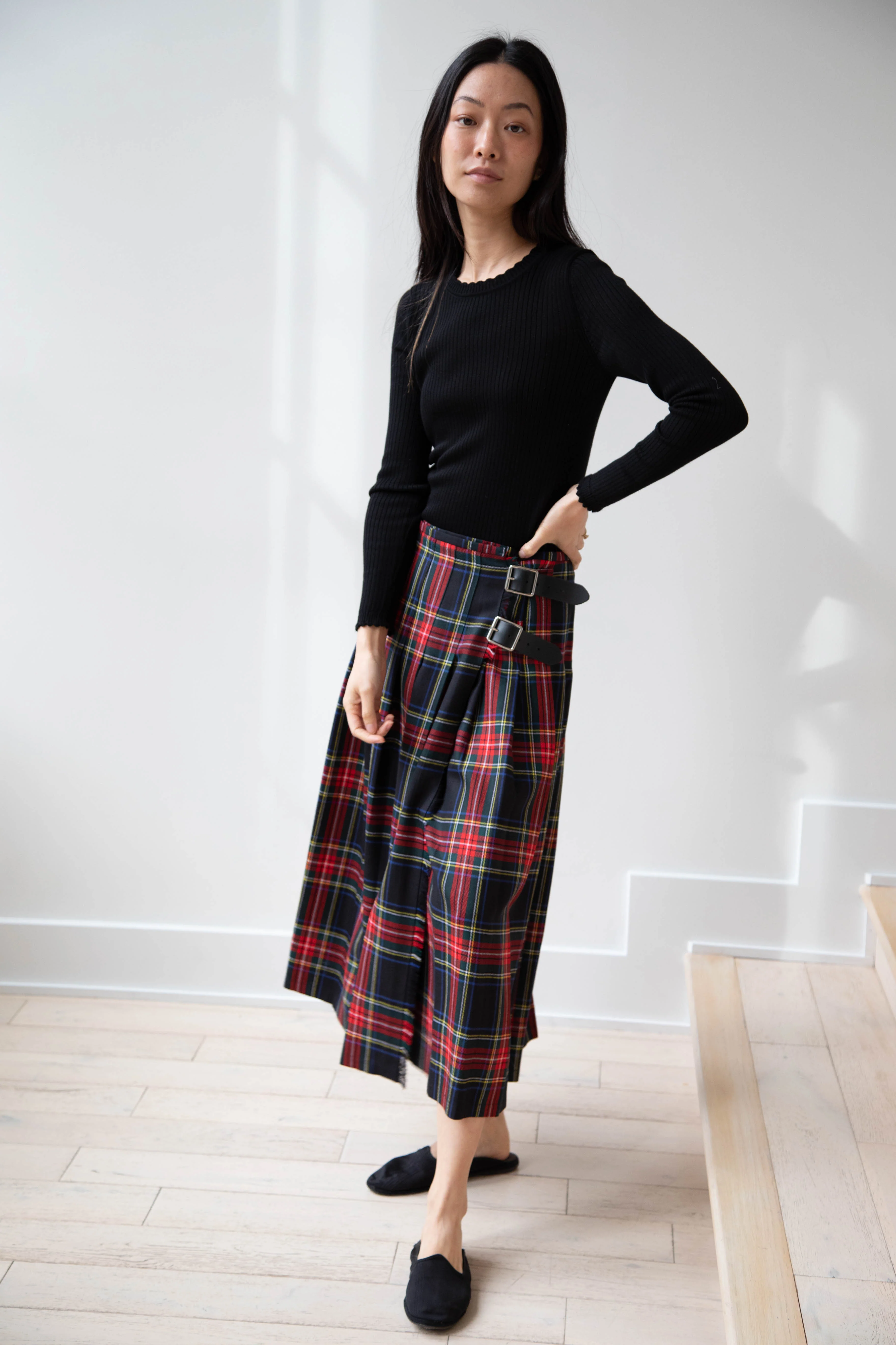 O'Neil of Dublin | Pleated Skirt in Red & Black Check - Image 4