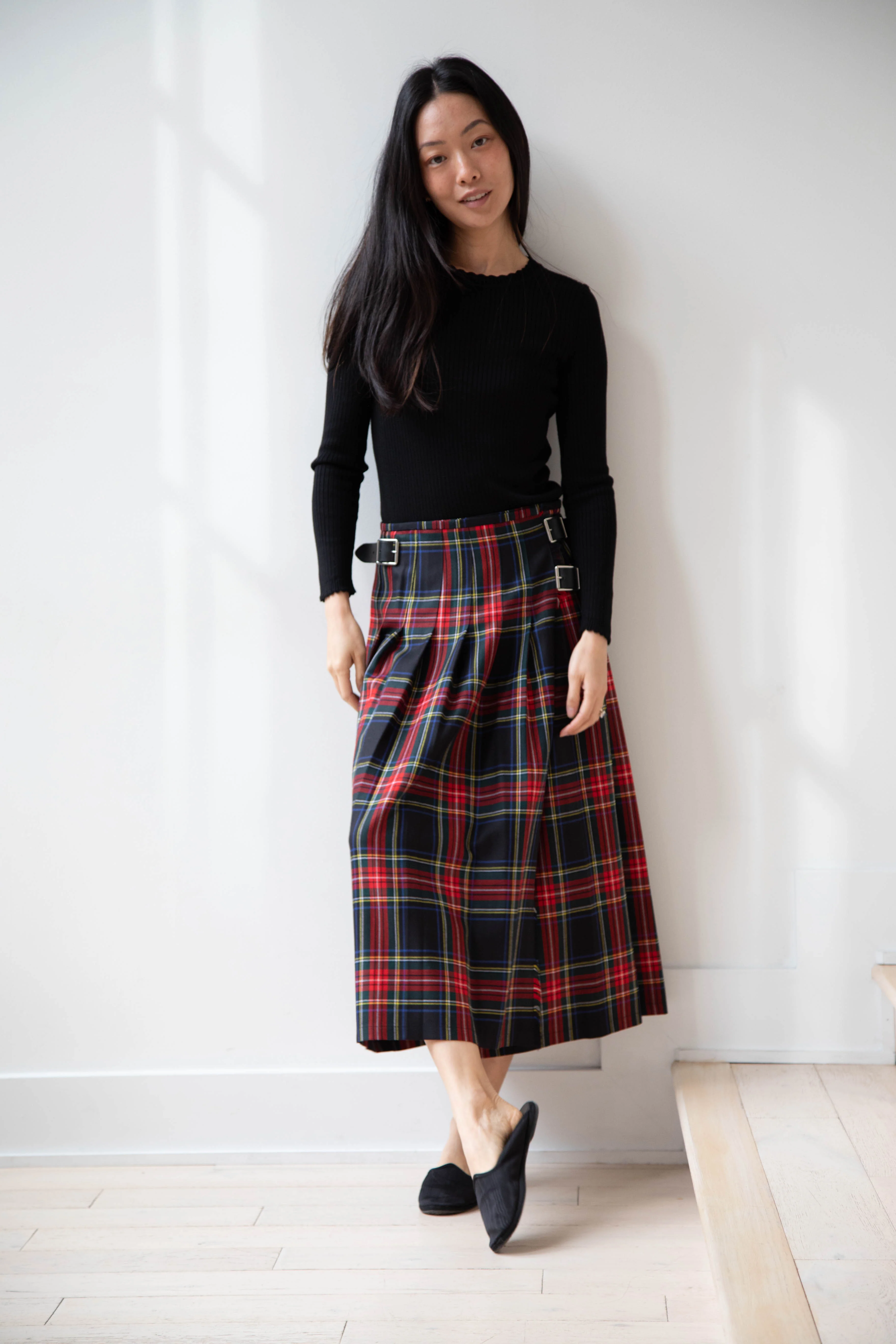 O'Neil of Dublin | Pleated Skirt in Red & Black Check - Image 49