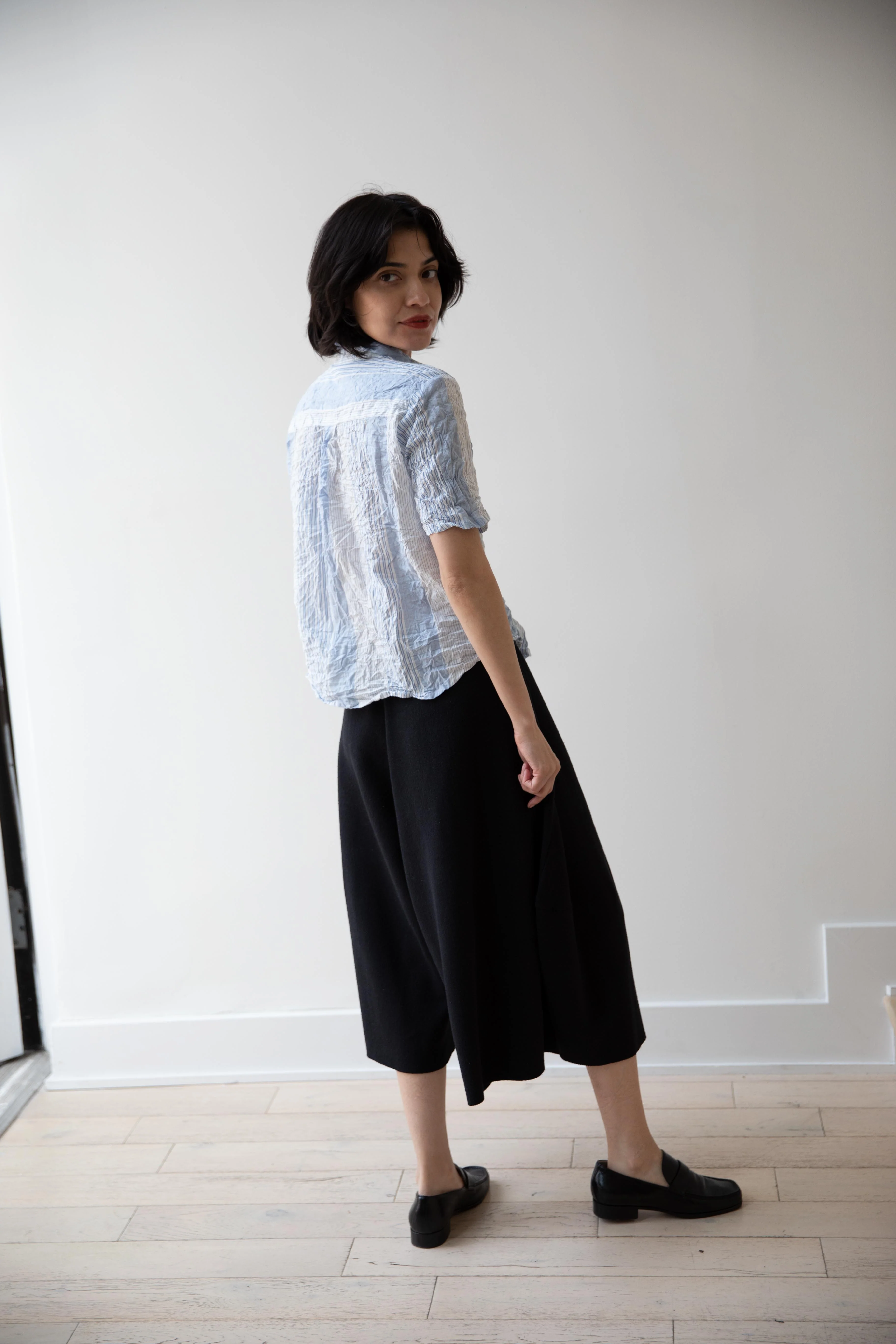 Pas de Calais | Shirring Stripe Short Sleeve Blouse in Off White - Image 14