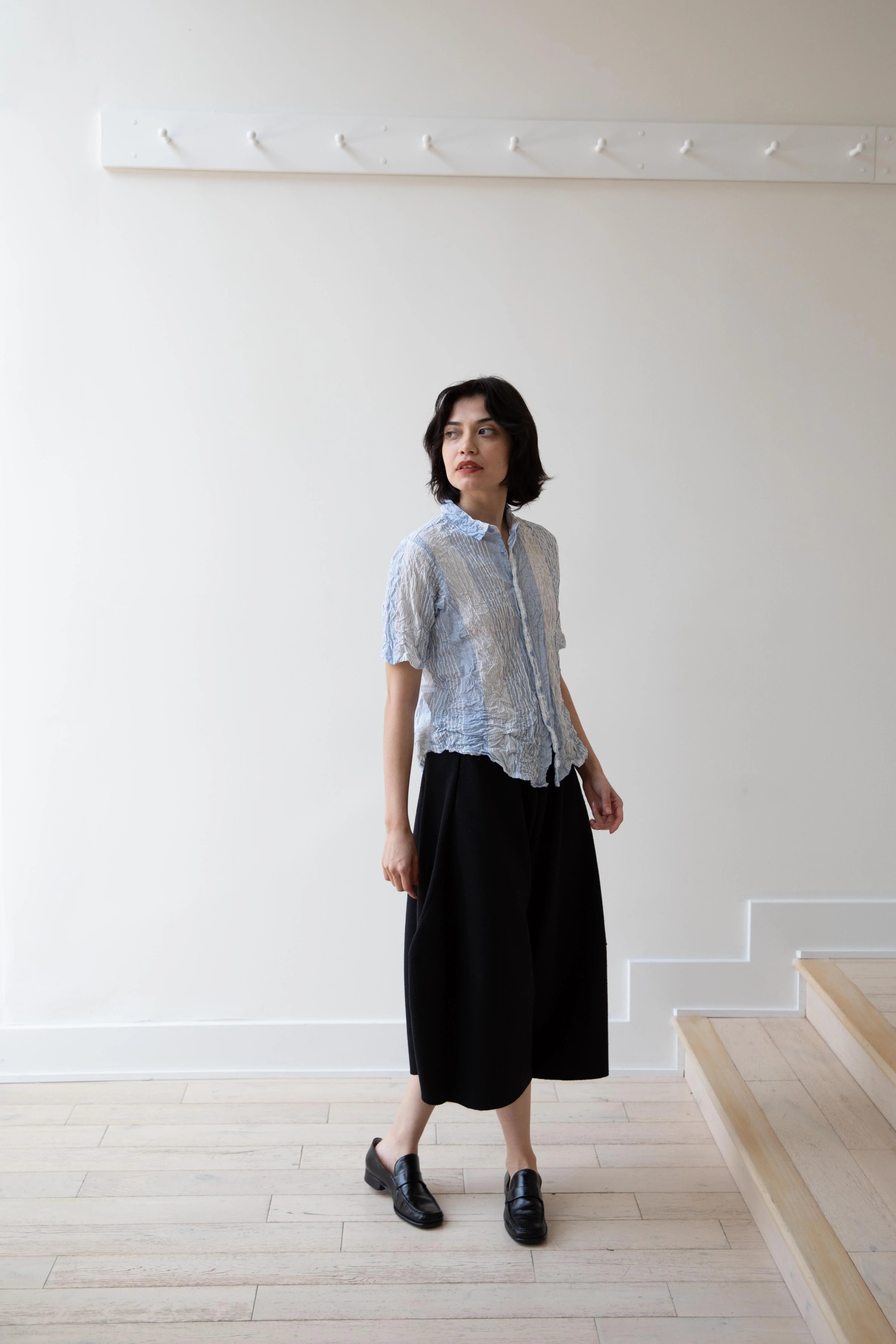 Pas de Calais | Shirring Stripe Short Sleeve Blouse in Off White - Image 4