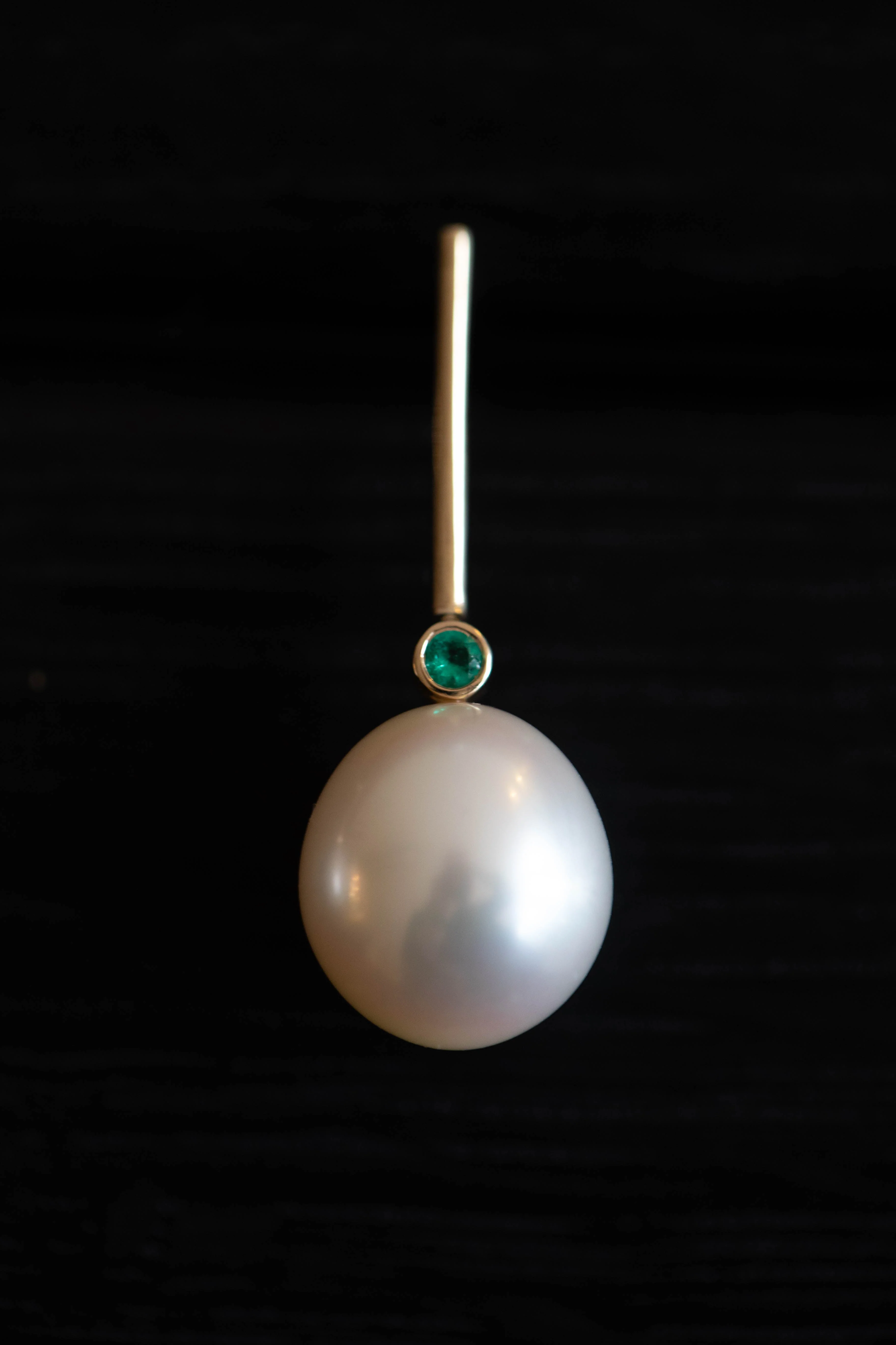 Quarry | Abbe Earrings in Gold, White Pearls & Emeralds - Image 9