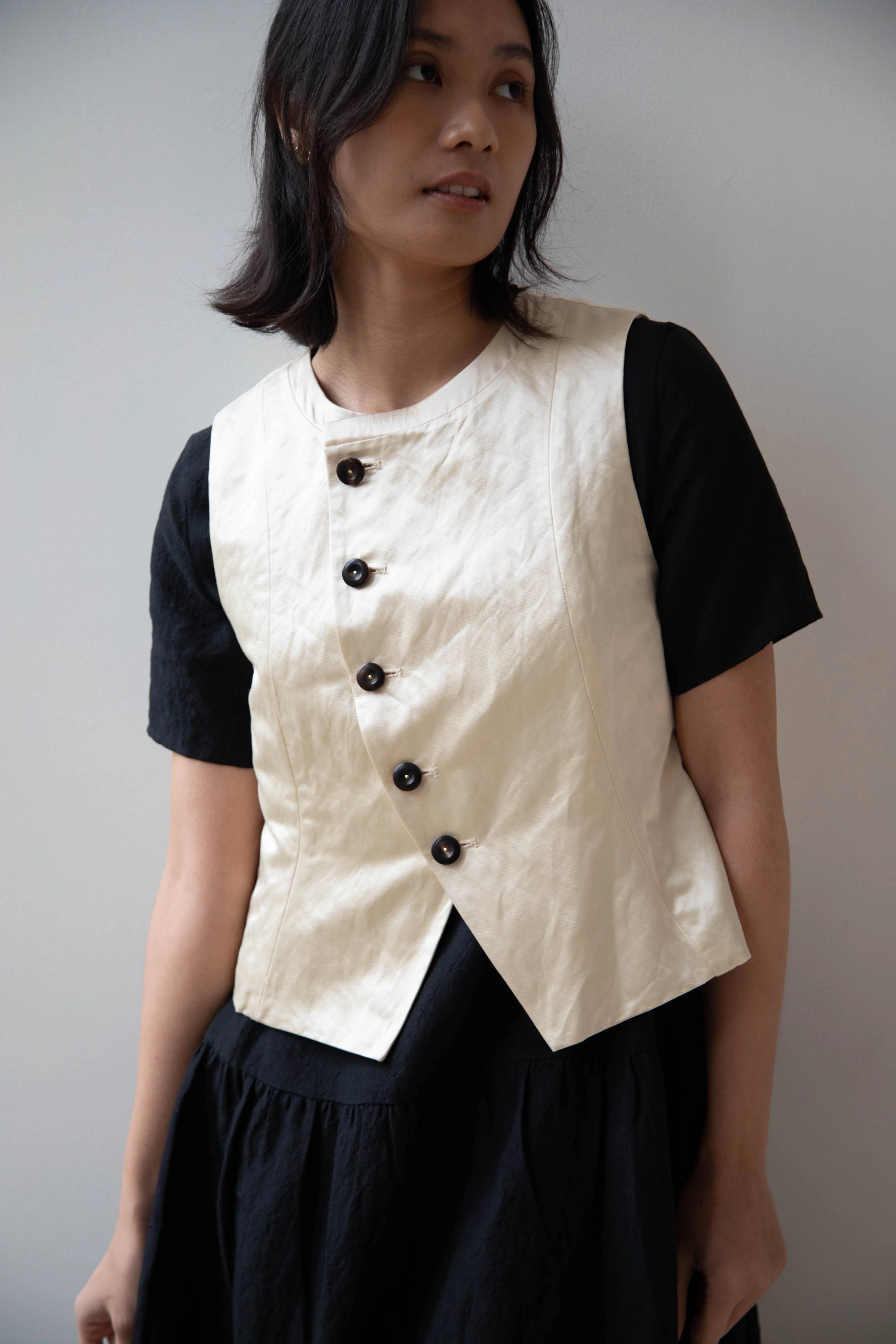 Renli Su | Button Up Vest in Beige - Image 28
