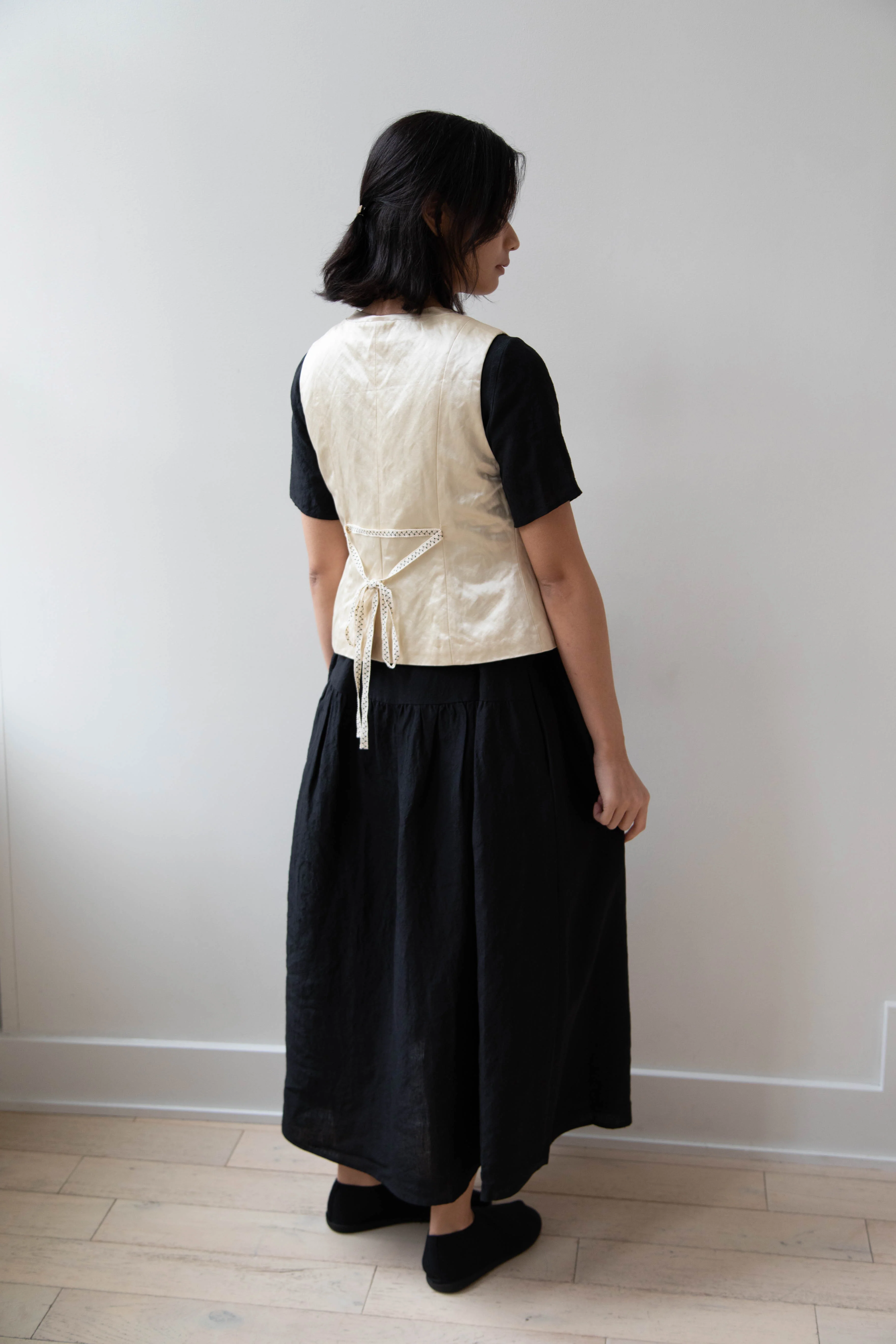 Renli Su | Button Up Vest in Beige - Image 30