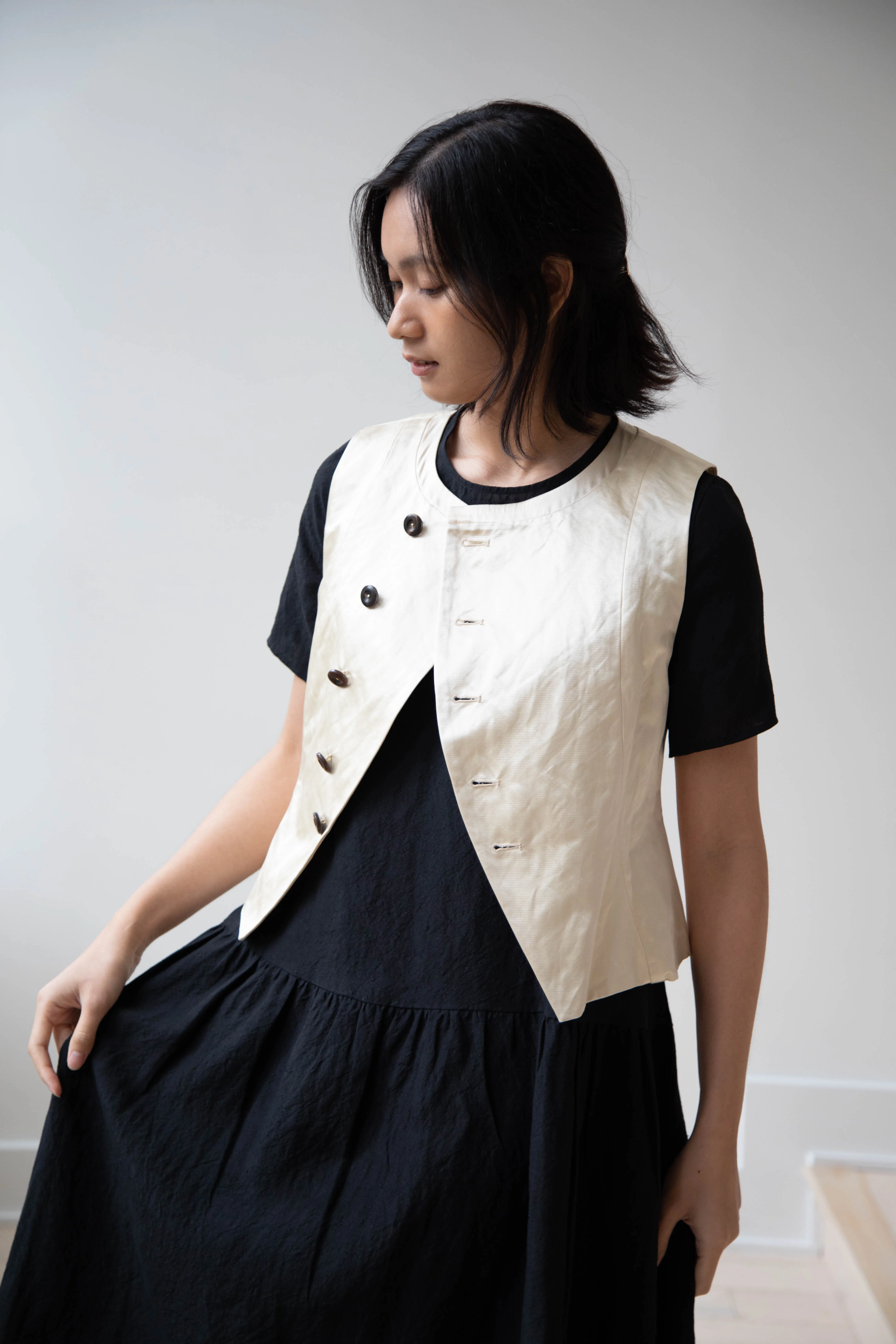 Renli Su | Button Up Vest in Beige - Image 4