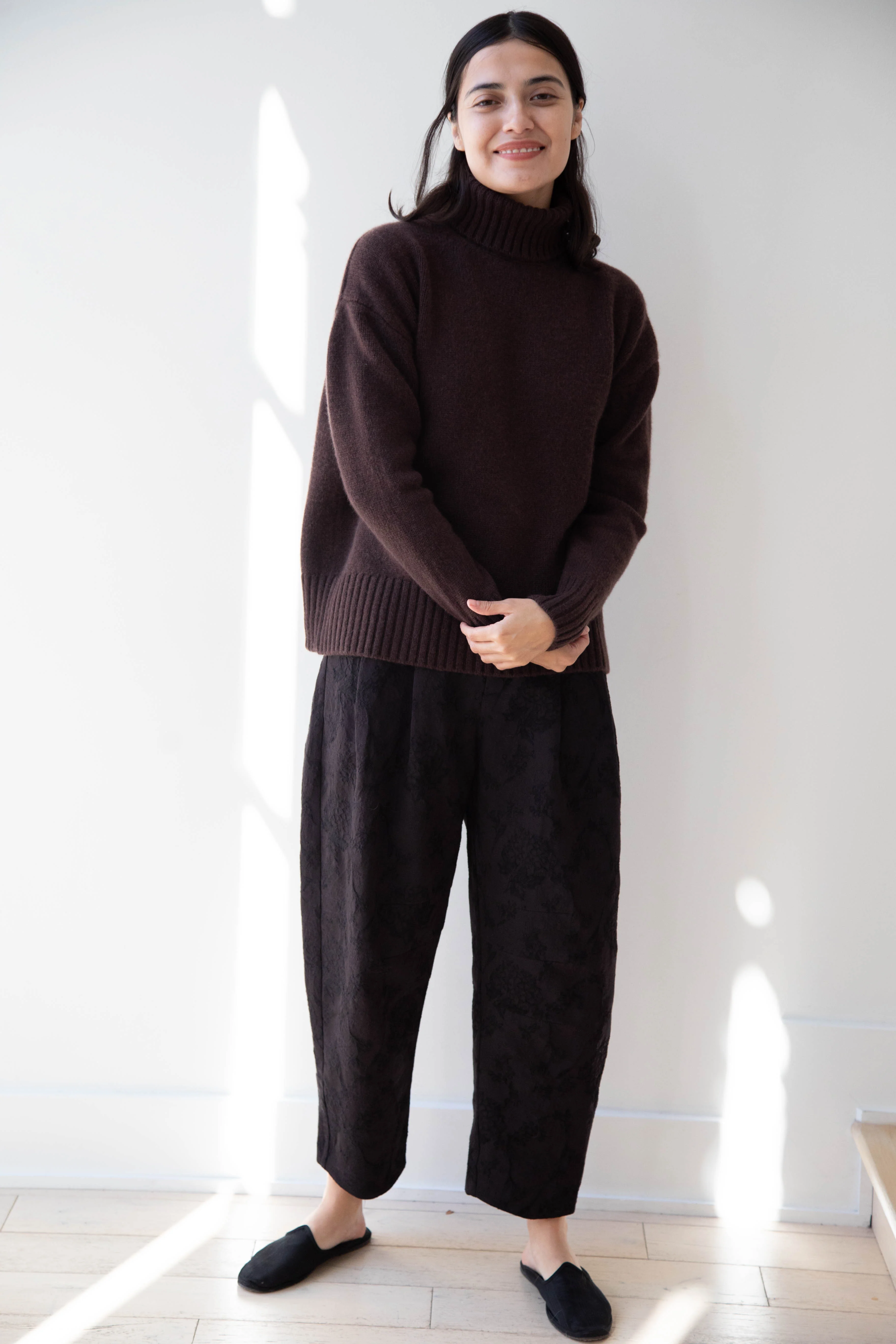 Renli Su | Jacquard Pleat Pants in Black - Image 8