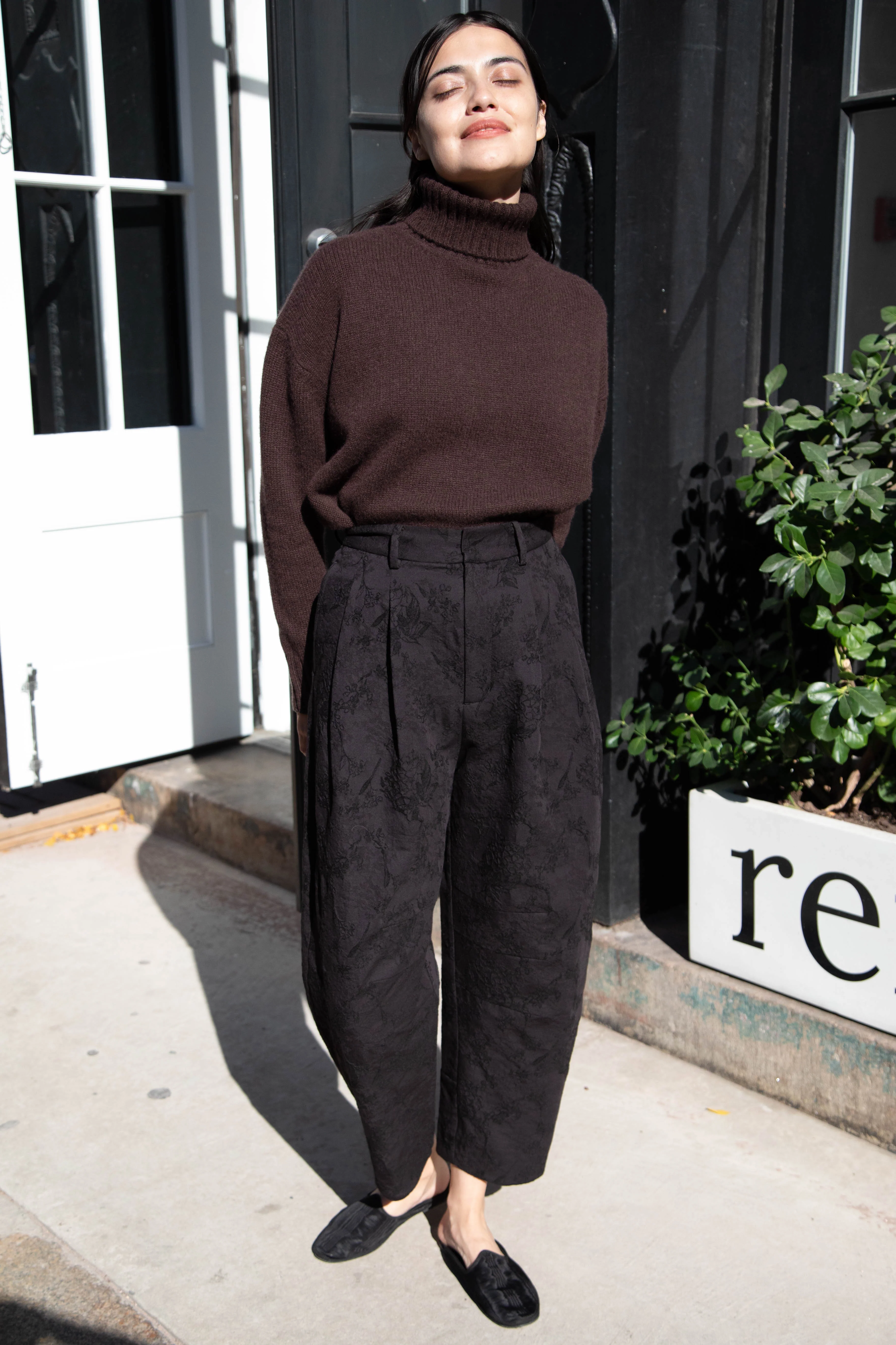 Renli Su | Jacquard Pleat Pants in Black - Image 9