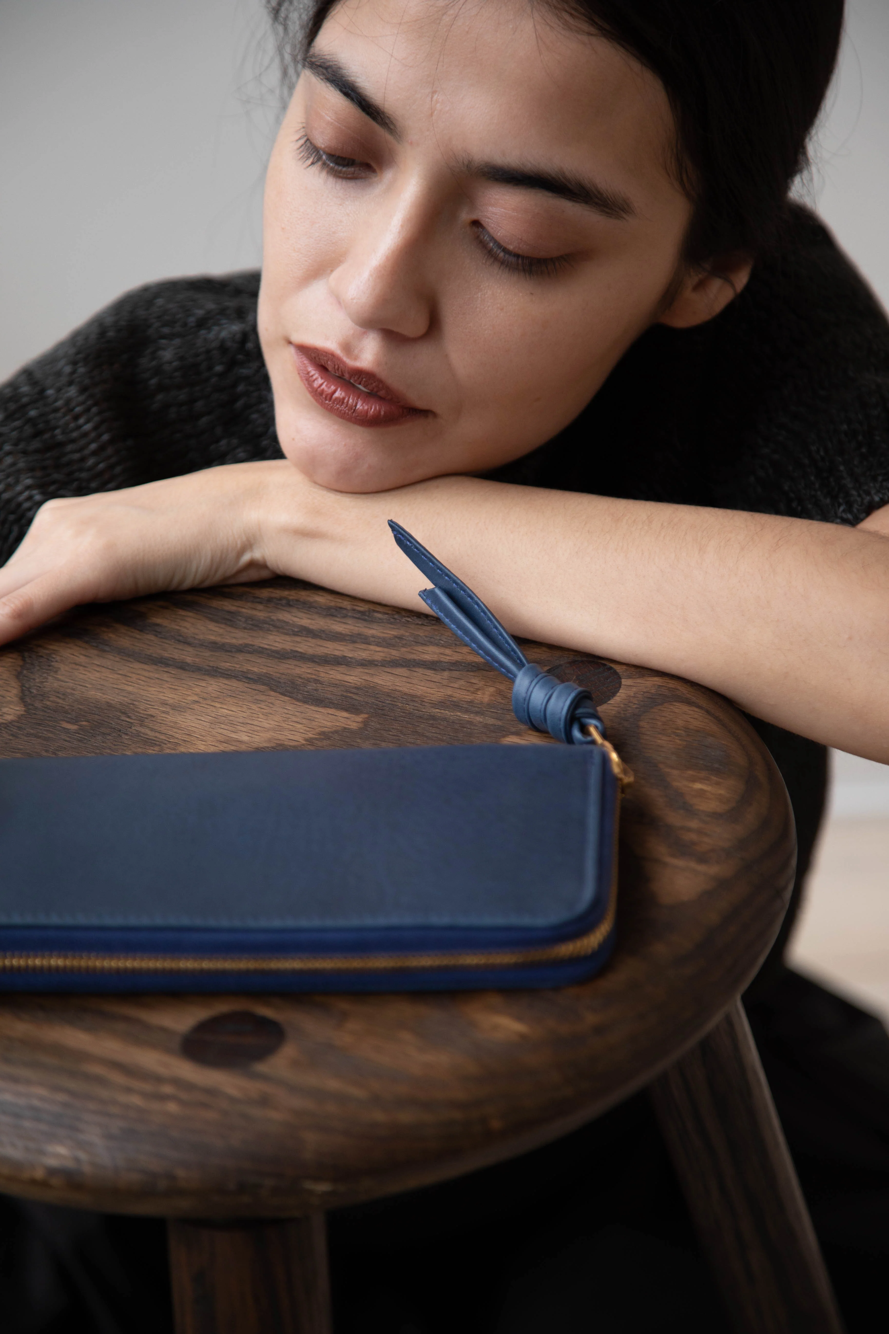 rennes Sabine Wallet in Cobalt Leather - Image 4