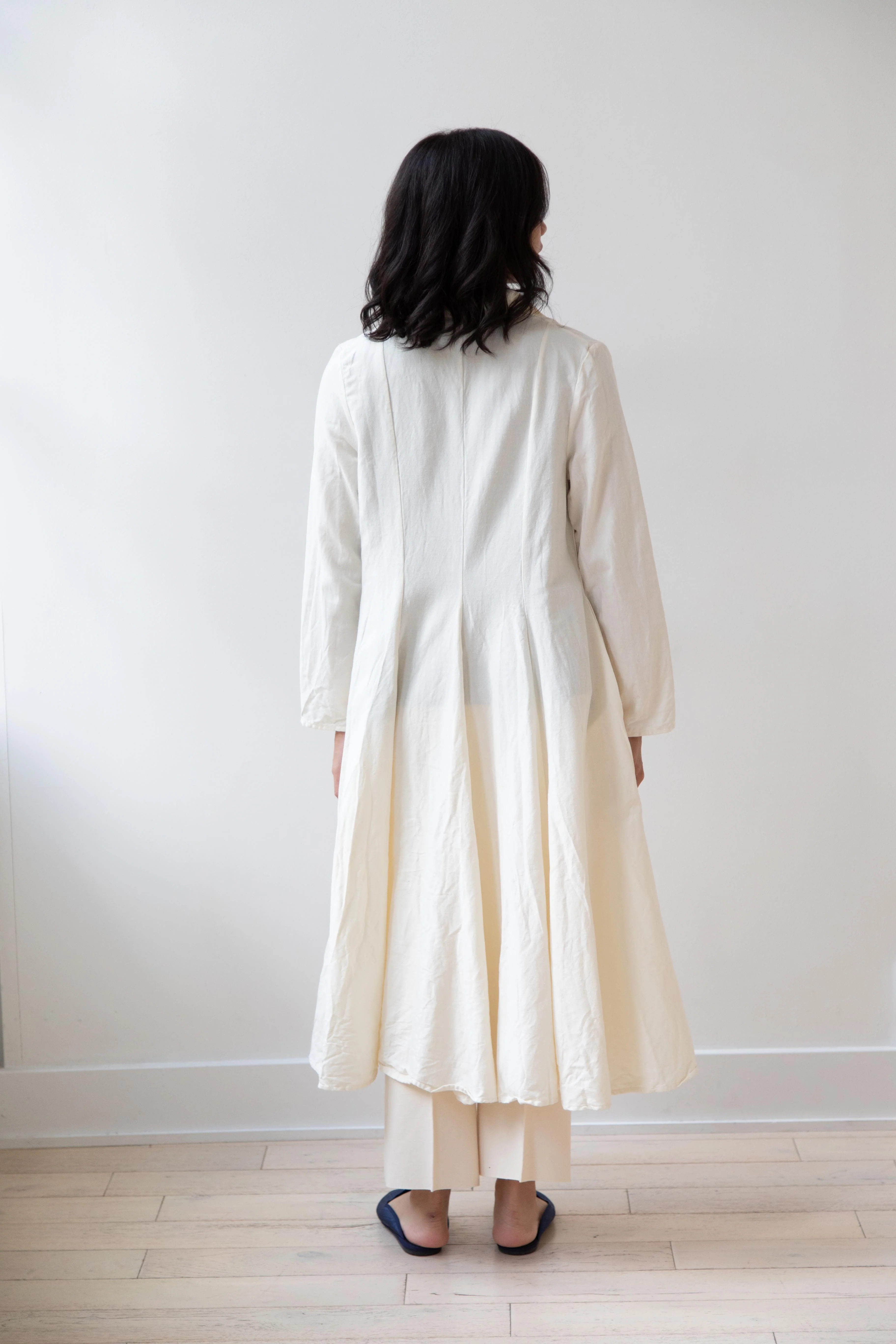 Risa Nakamura | Black Kohaze Flared Coat in Cream - Image 30