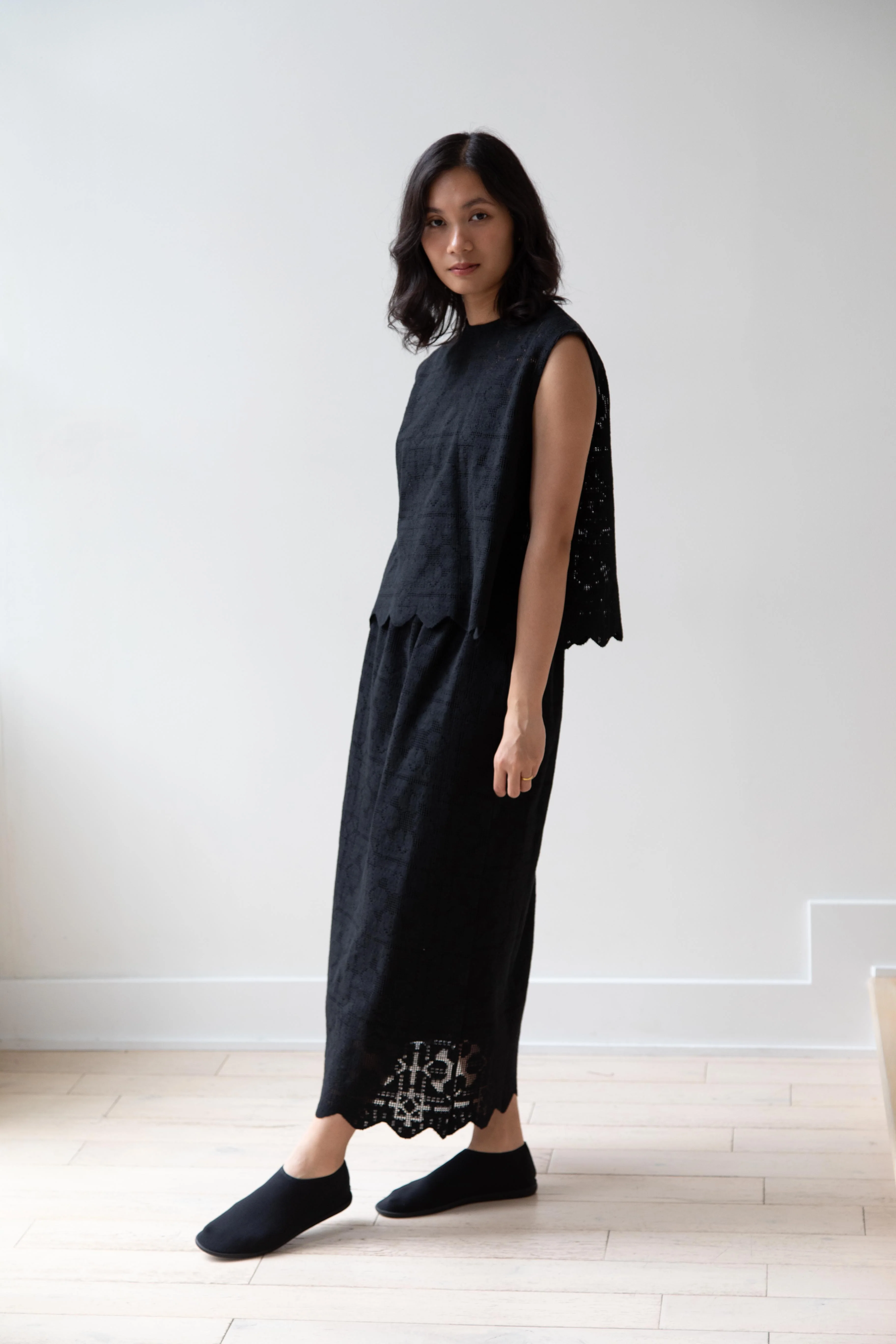 Robe de Peau | Scalloped Lace Top & Skirt Set in Black - Image 10