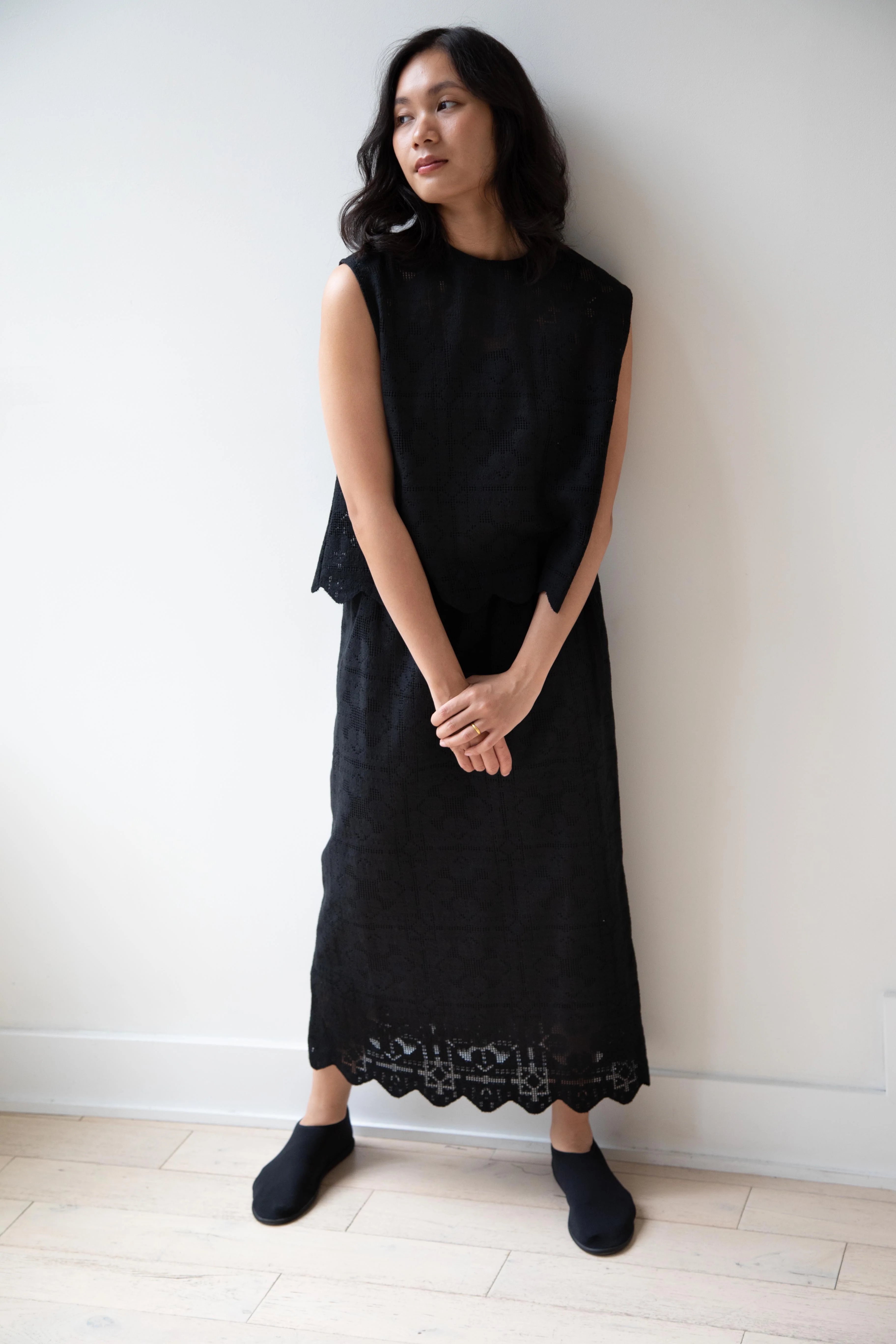 Robe de Peau | Scalloped Lace Top & Skirt Set in Black - Image 35