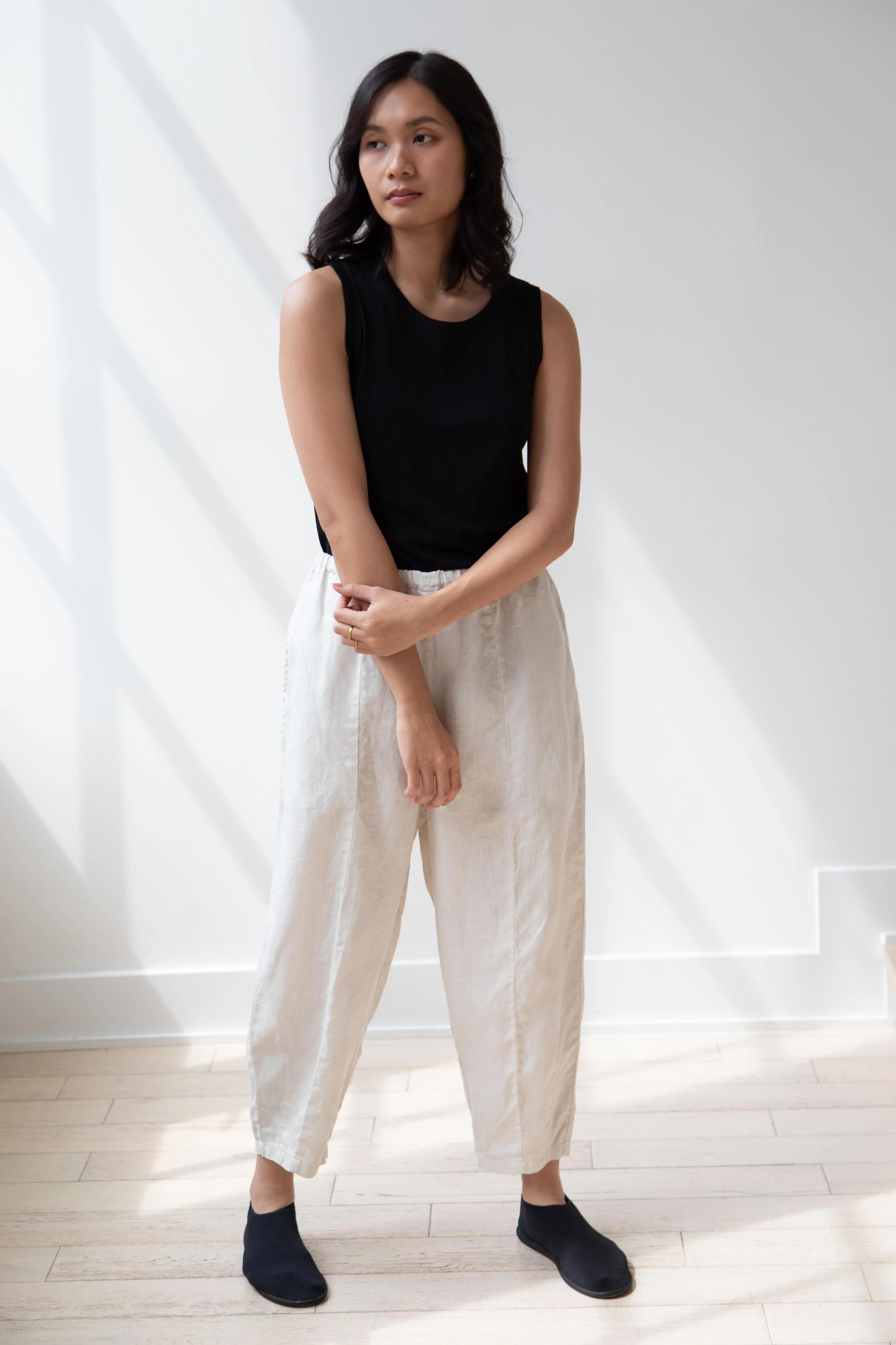 Robe de Peau | Tank Top in Black - Image 18