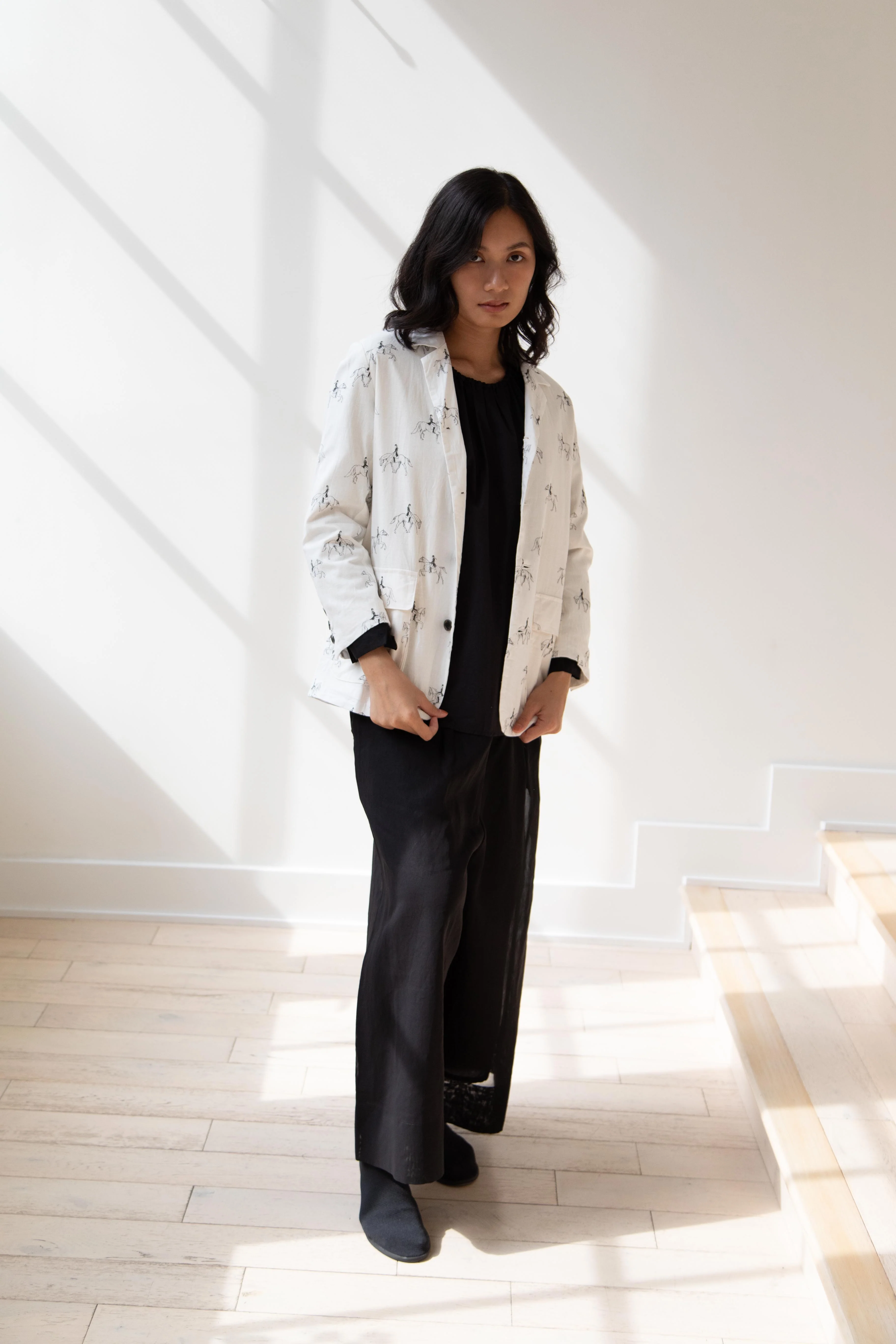 Robe de Peau | White Blazer in Equestrian Print - Image 3