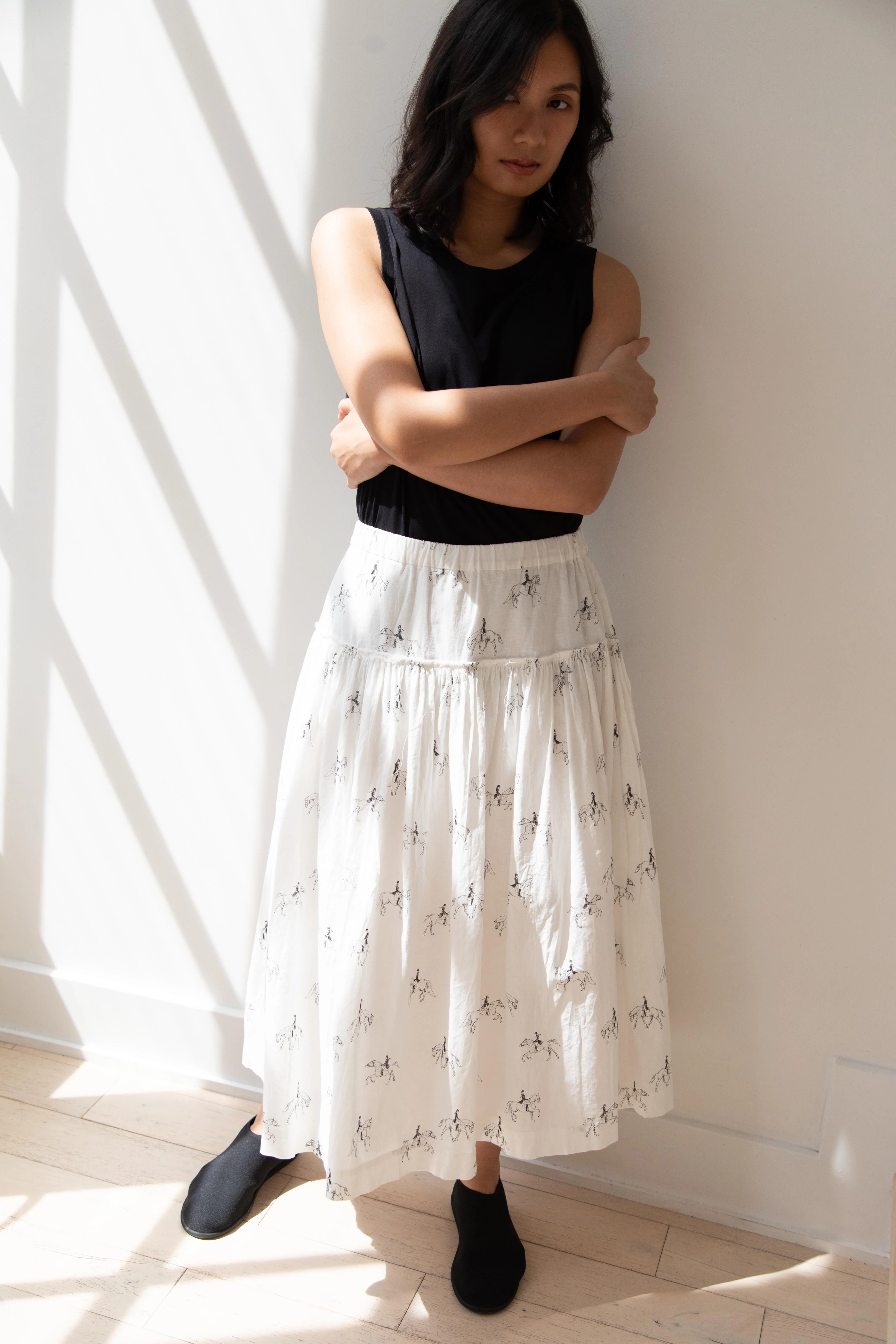 Robe de Peau | White Gathered Skirt in Equestrian Print - Image 20