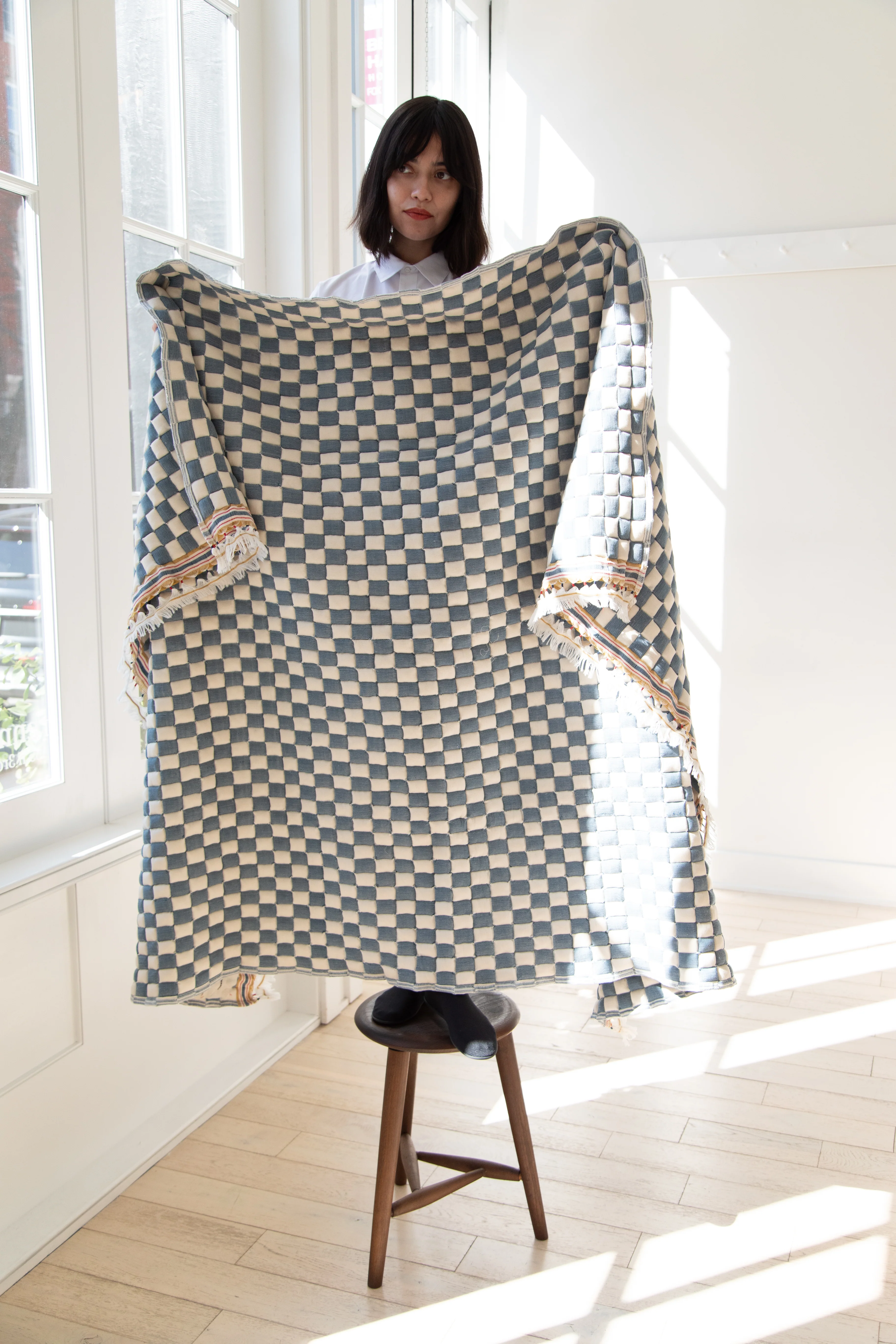 Runaway Bicycle | Indigo and Cream Quilt - Image 6
