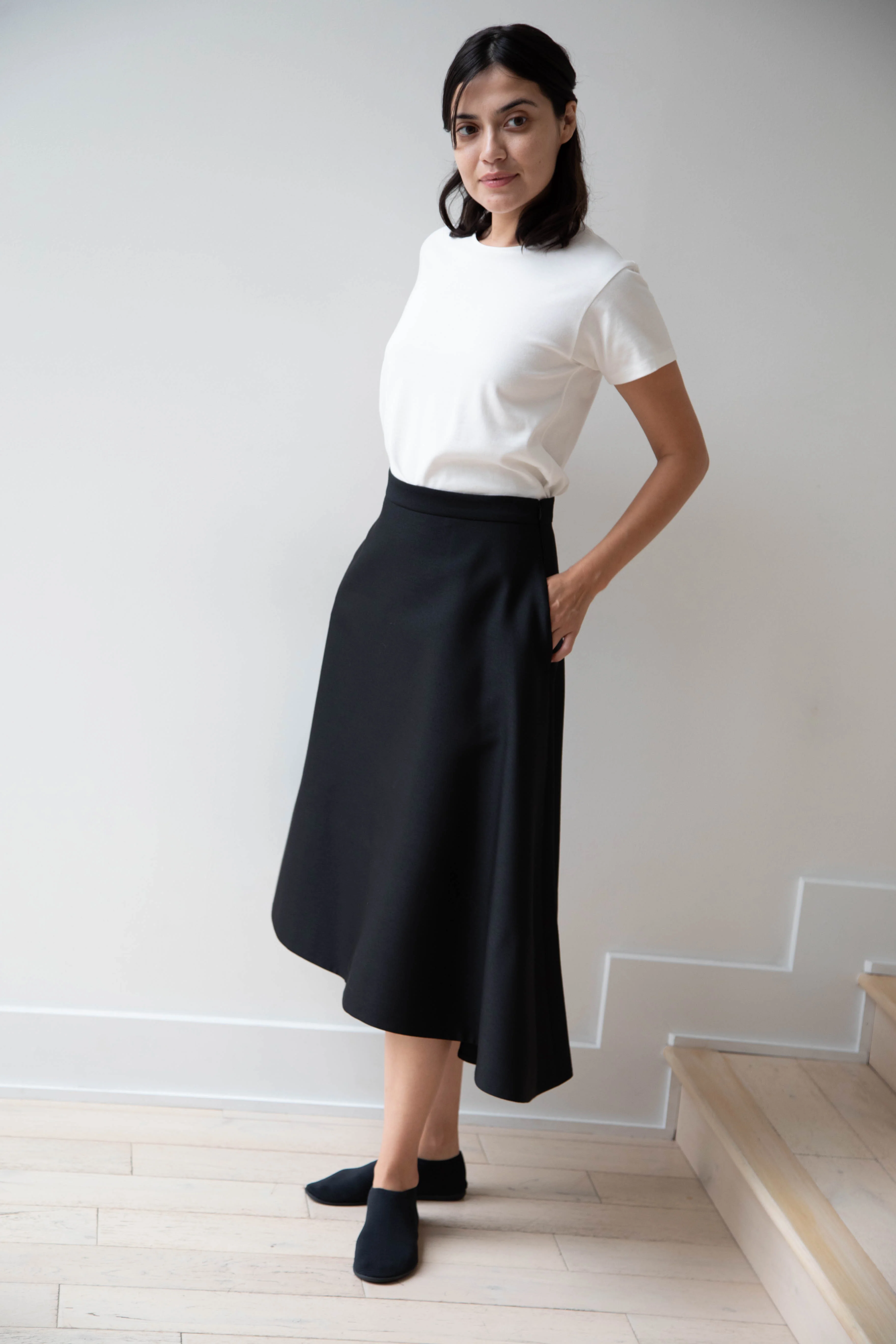 Sandbeige | Birkin Skirt in Black - Image 8