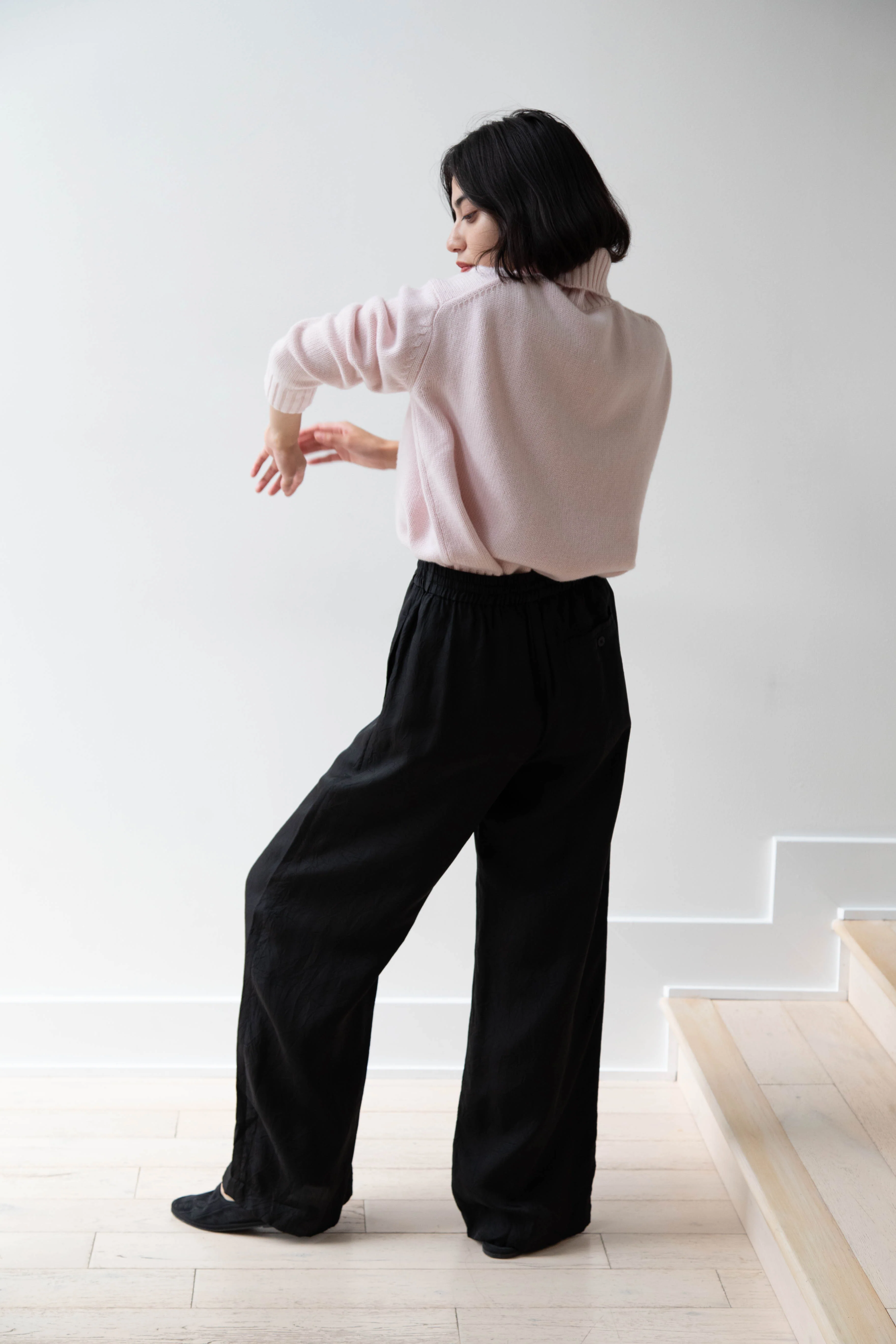 Sayaka Davis | Pull On Pants in Black Cupro - Image 20