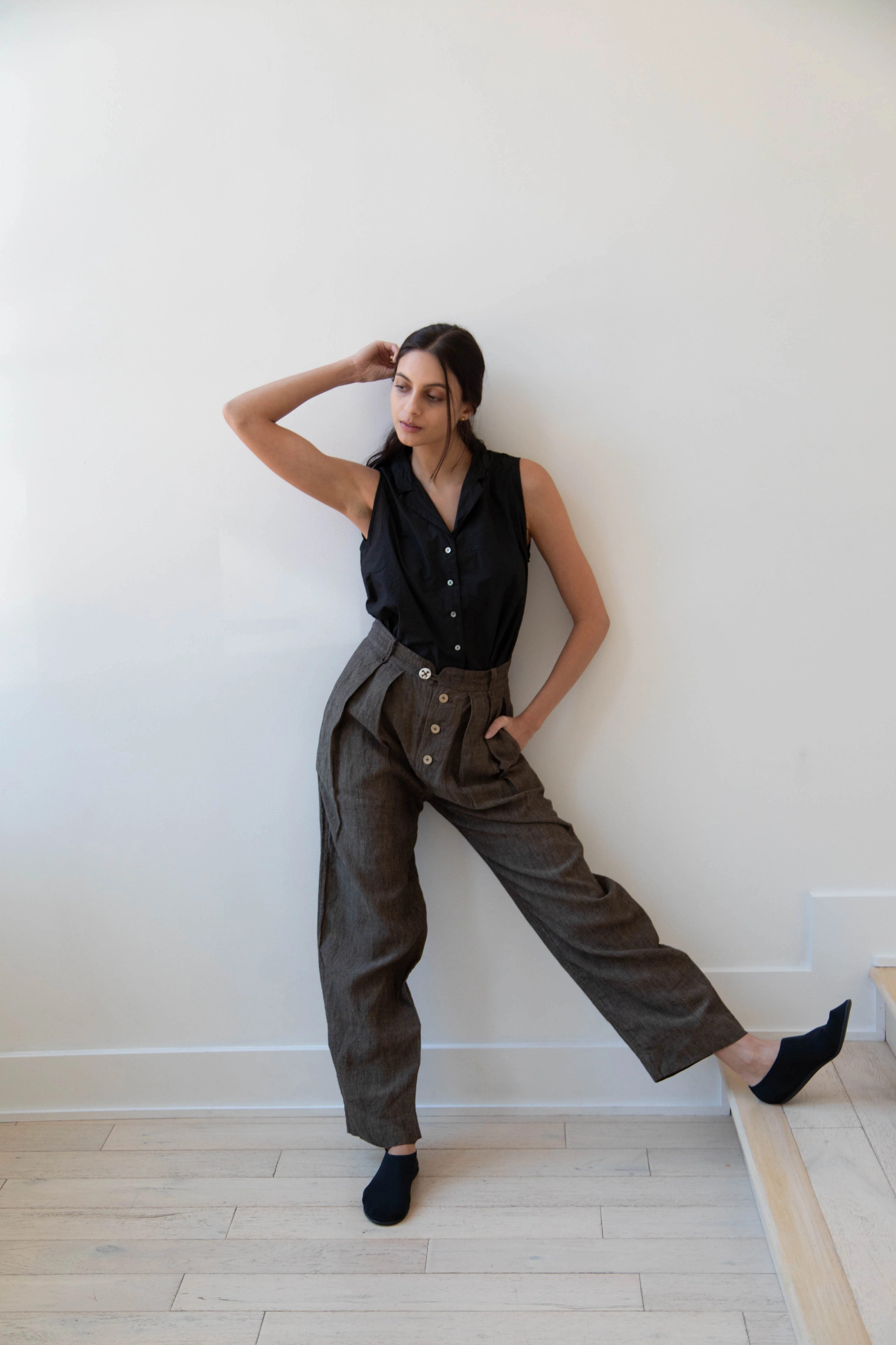 Seventyfive | Double Pleated Trousers in Walnut Linen - Image 31
